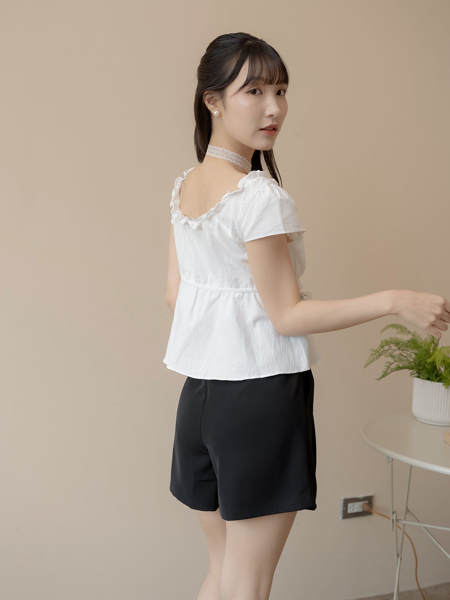 闊腿短西褲