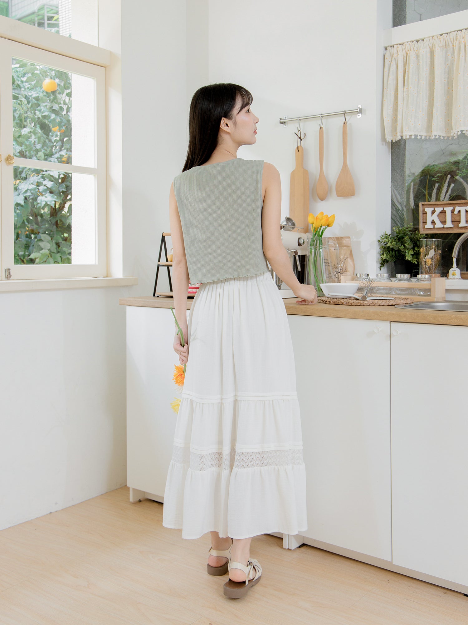 Lace Pintuck Long Skirt