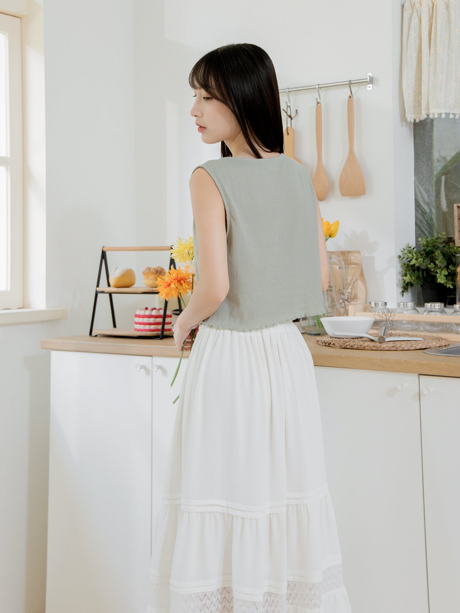 Lace Pintuck Long Skirt
