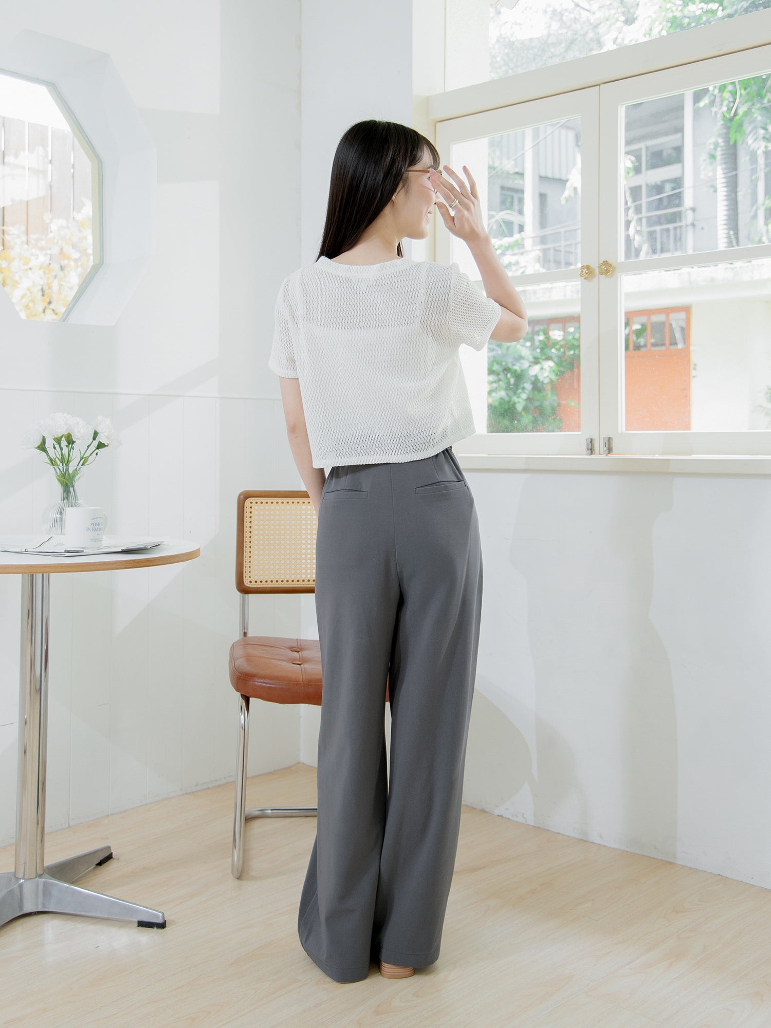 Refined Knitted Button-Up Top