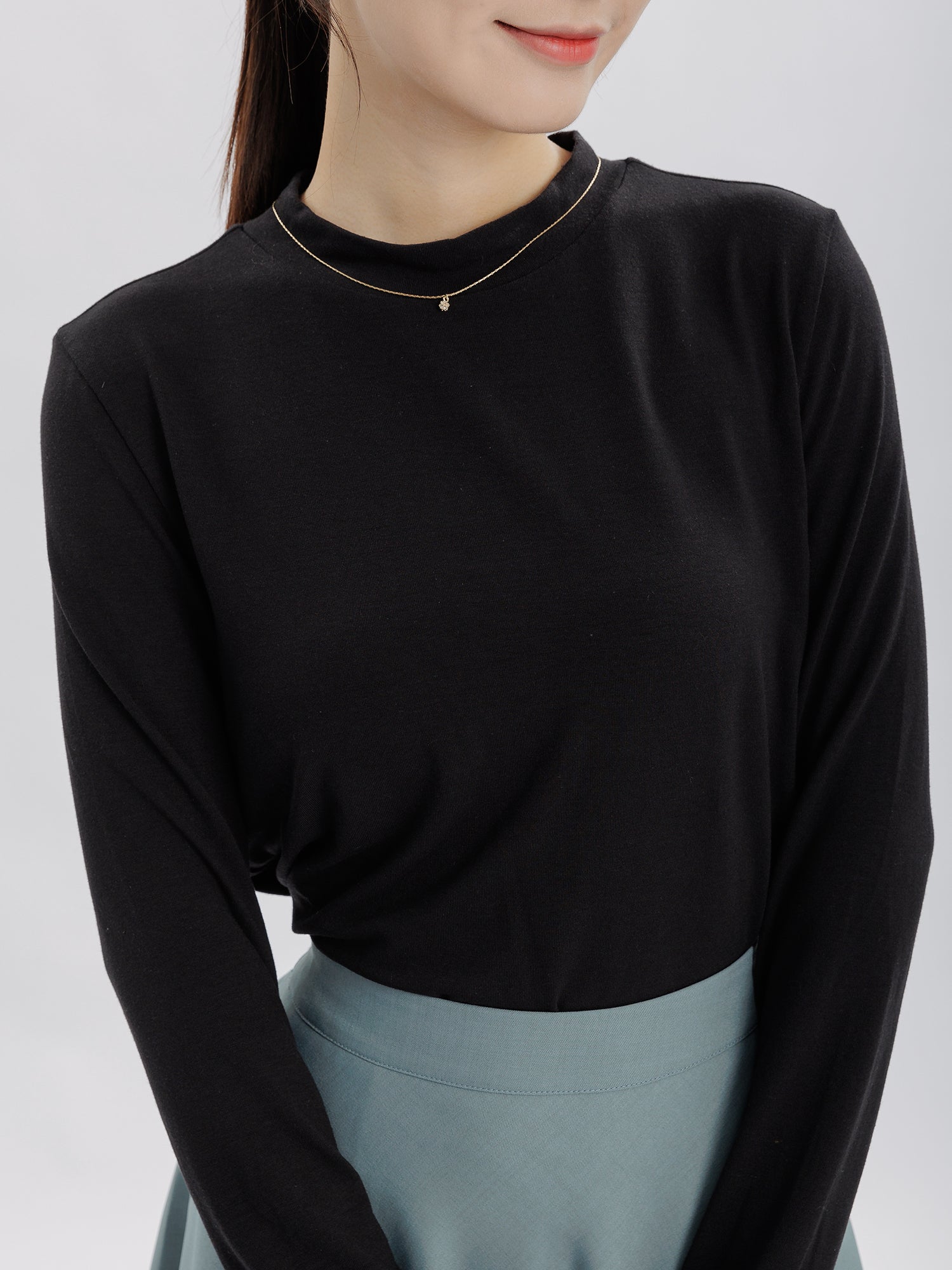 Natalie High Neck Soft Top