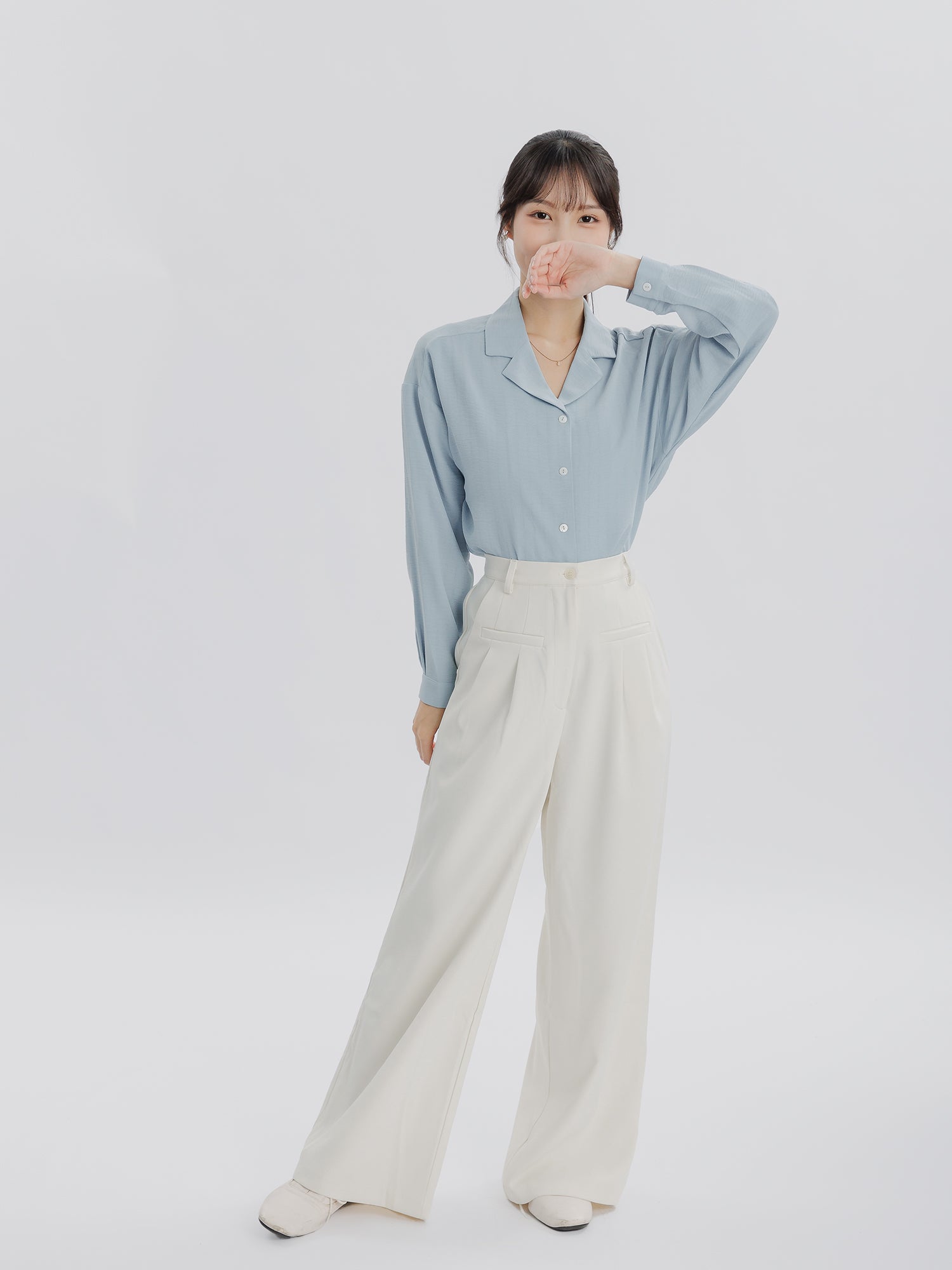 小翻領垂感襯衫