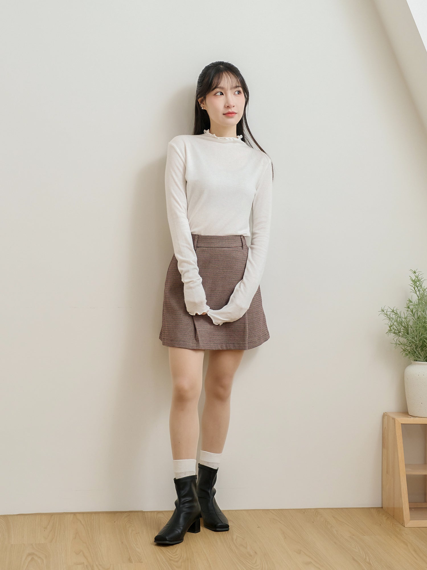 Houndstooth Mini Skirt