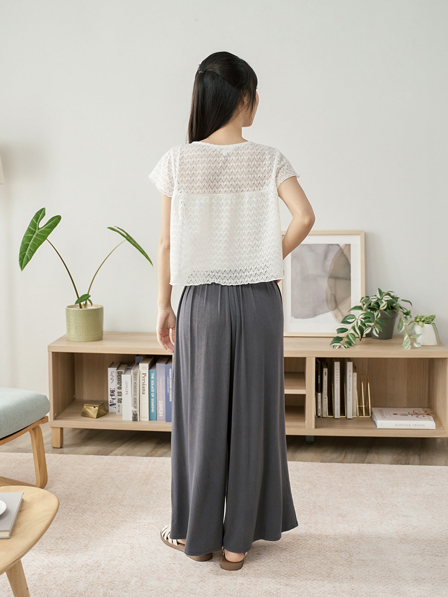 Mesh Flutter Sleeve Top