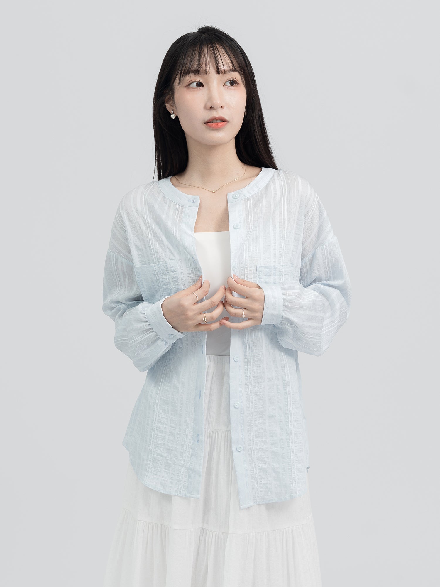 Colette 直紋透膚圓領襯衫