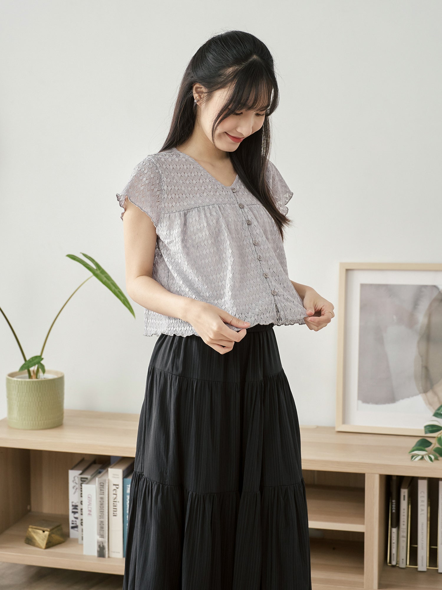 Mesh Flutter Sleeve Top