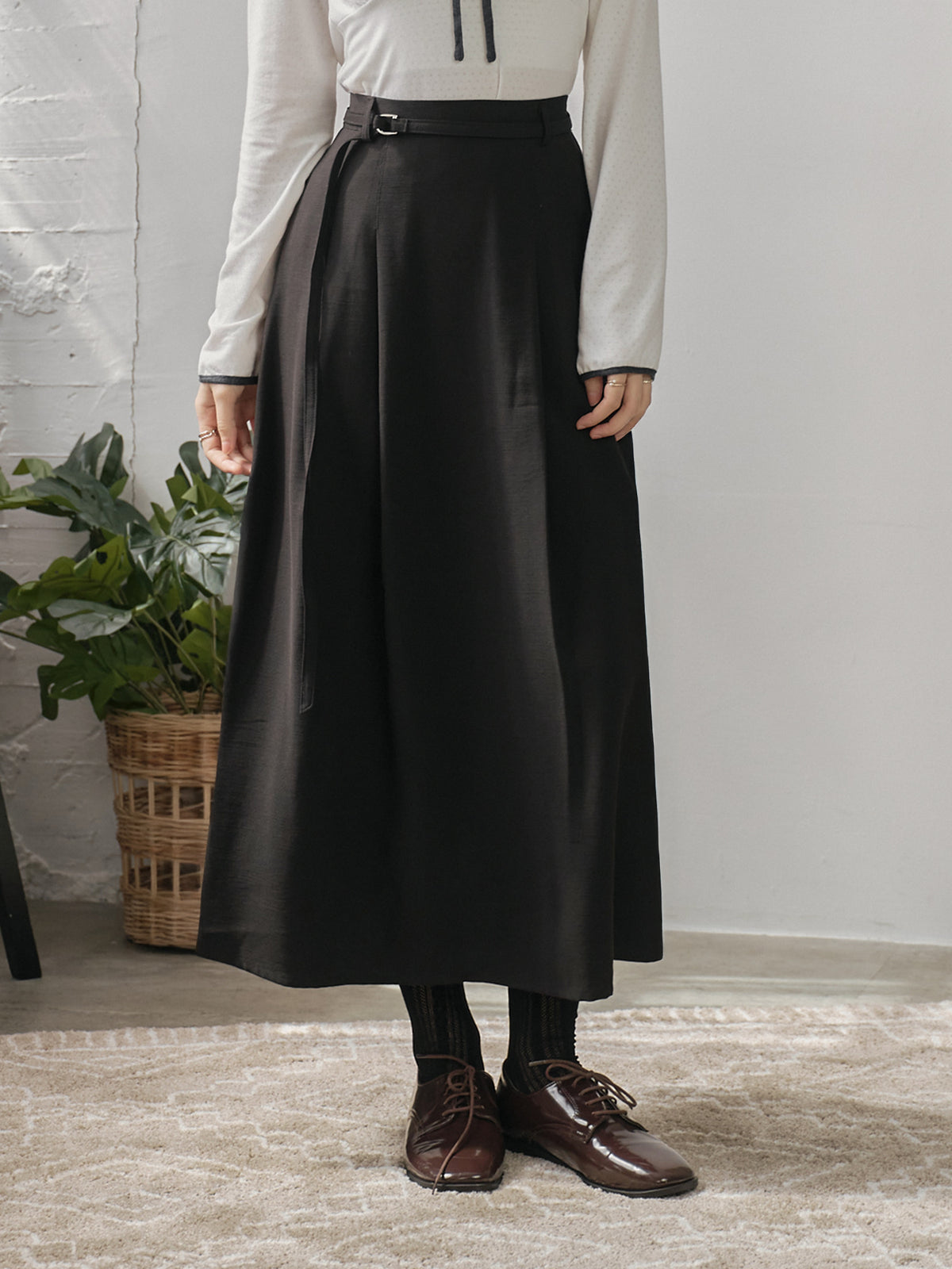 Pleated Midi Skirt With Belt