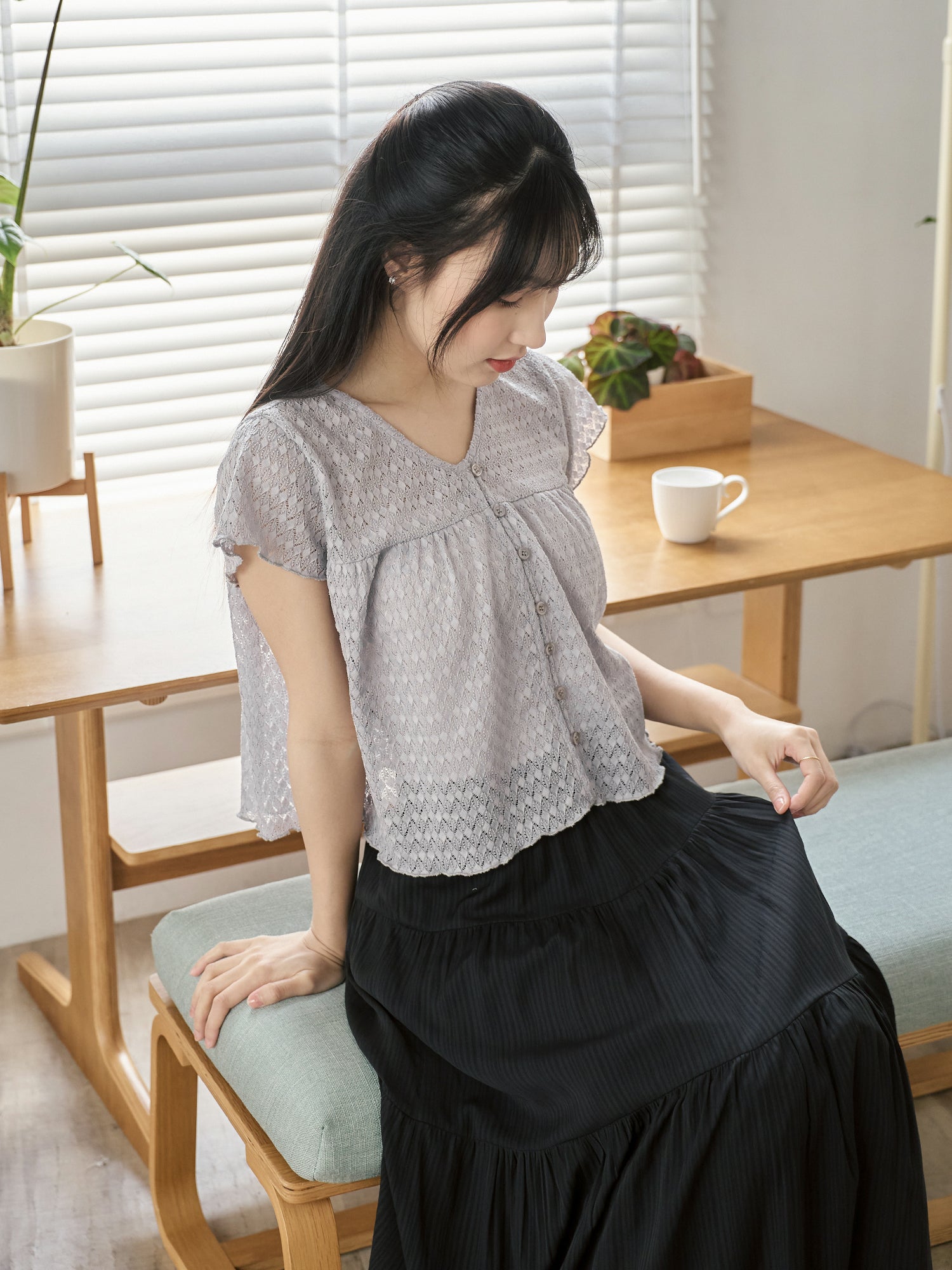 Mesh Flutter Sleeve Top