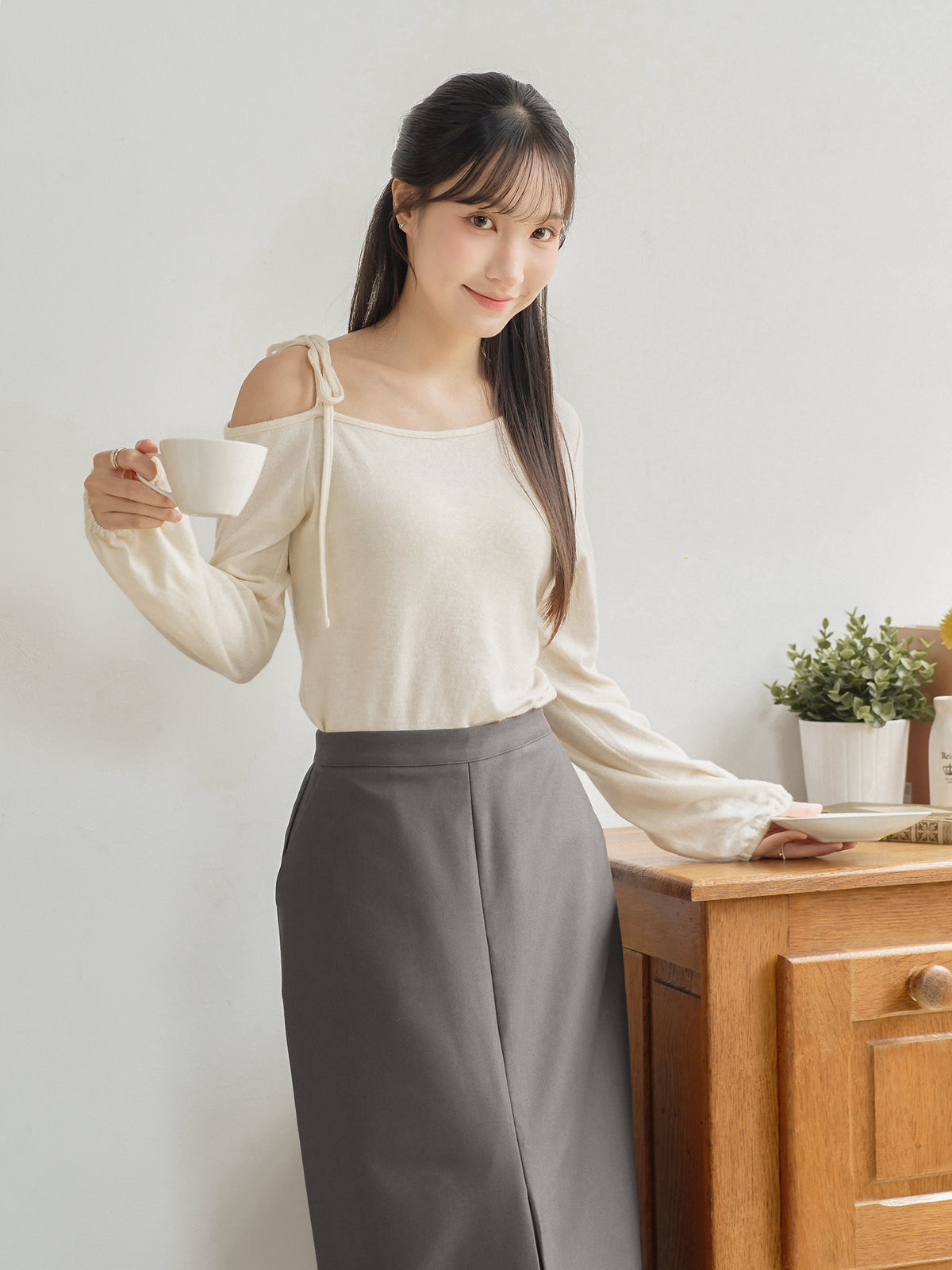 Elegant Front Slit Pencil Skirt