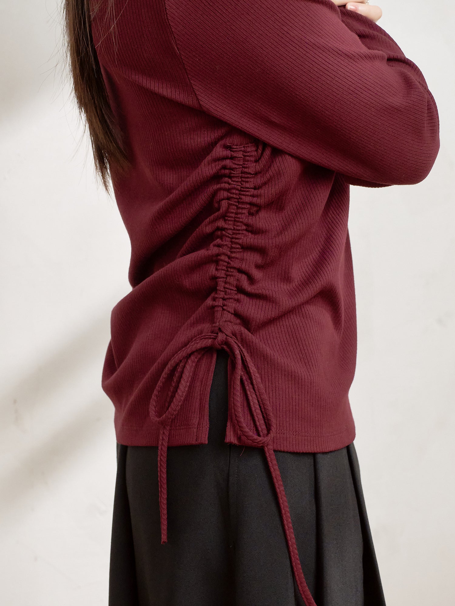 抽繩綁帶開衩上衣