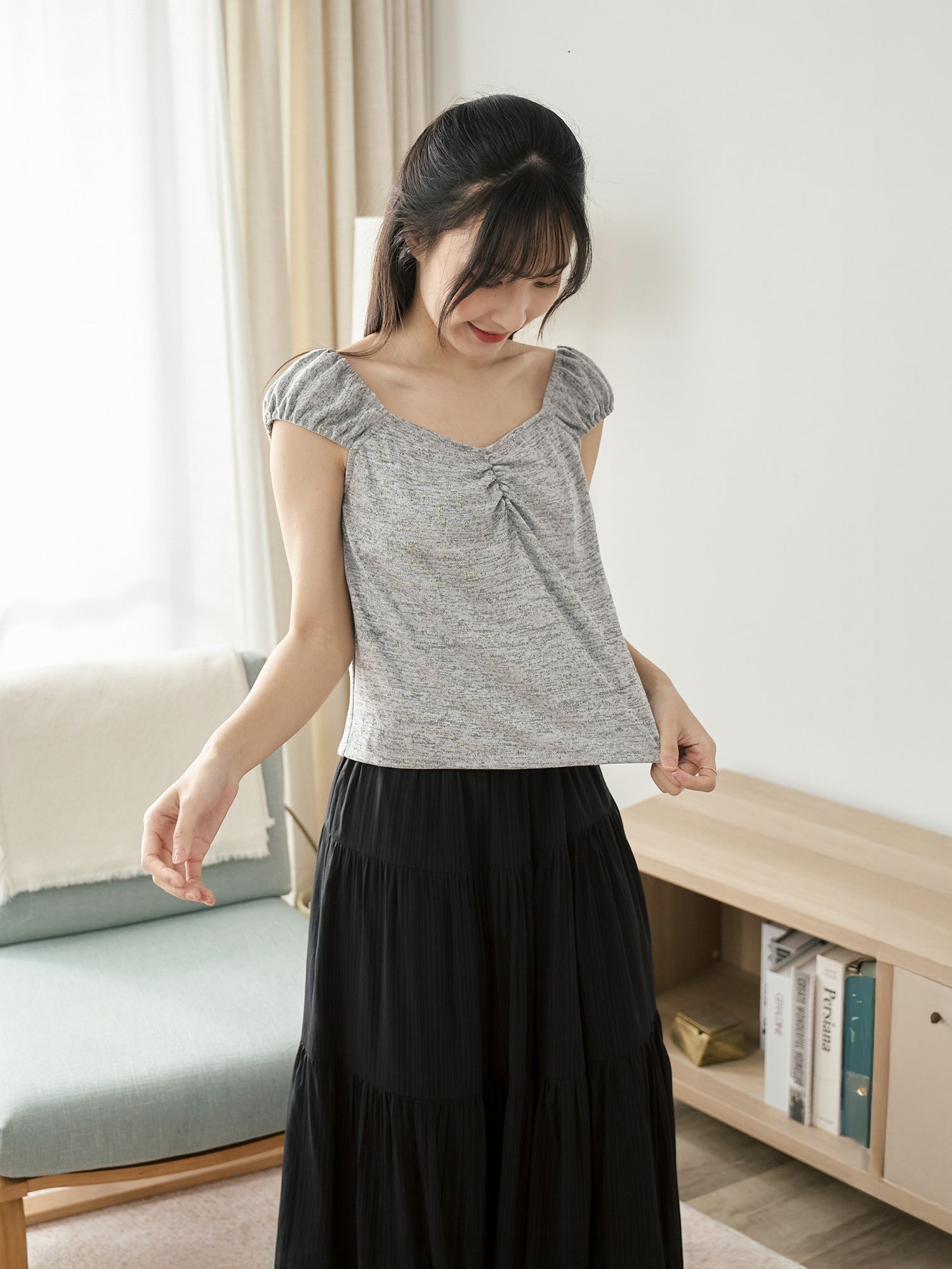 心形領抓褶上衣