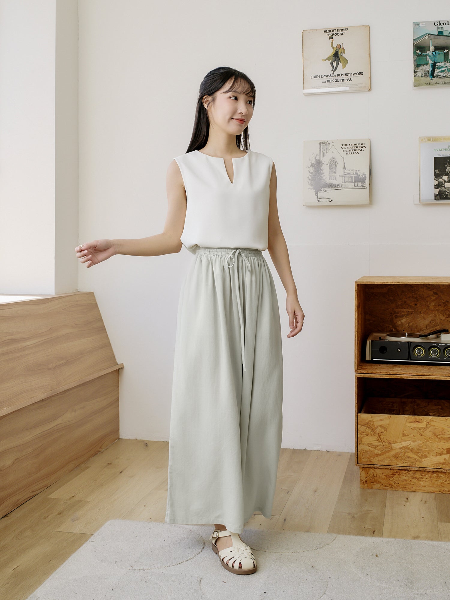Elastic Waist Wide Leg Pants