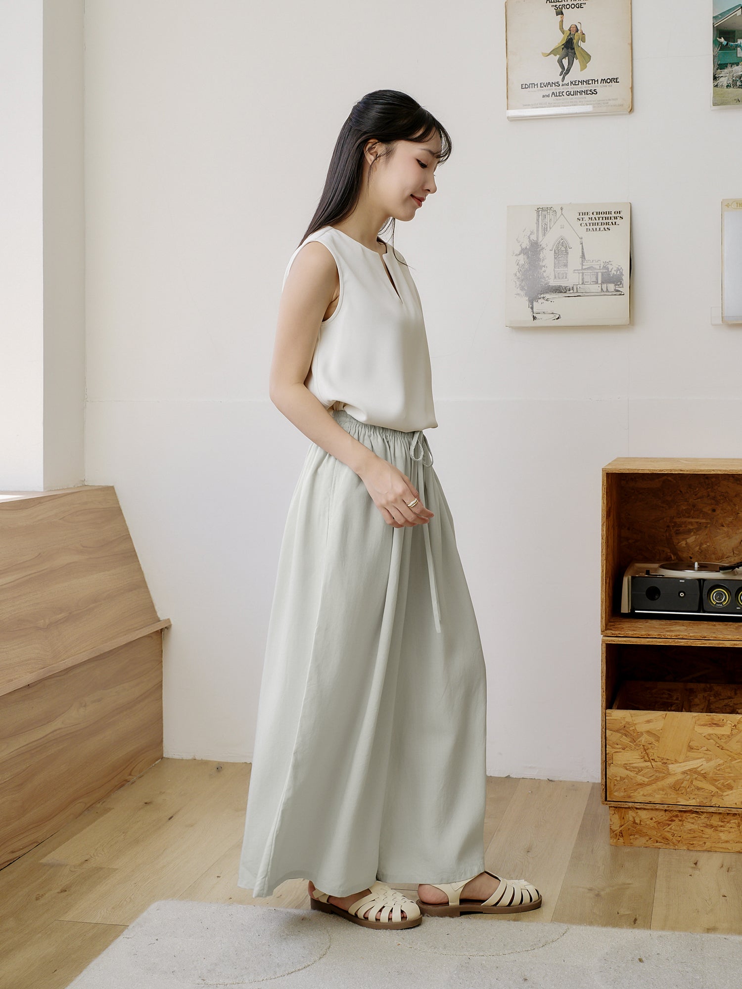 Elastic Waist Wide Leg Pants