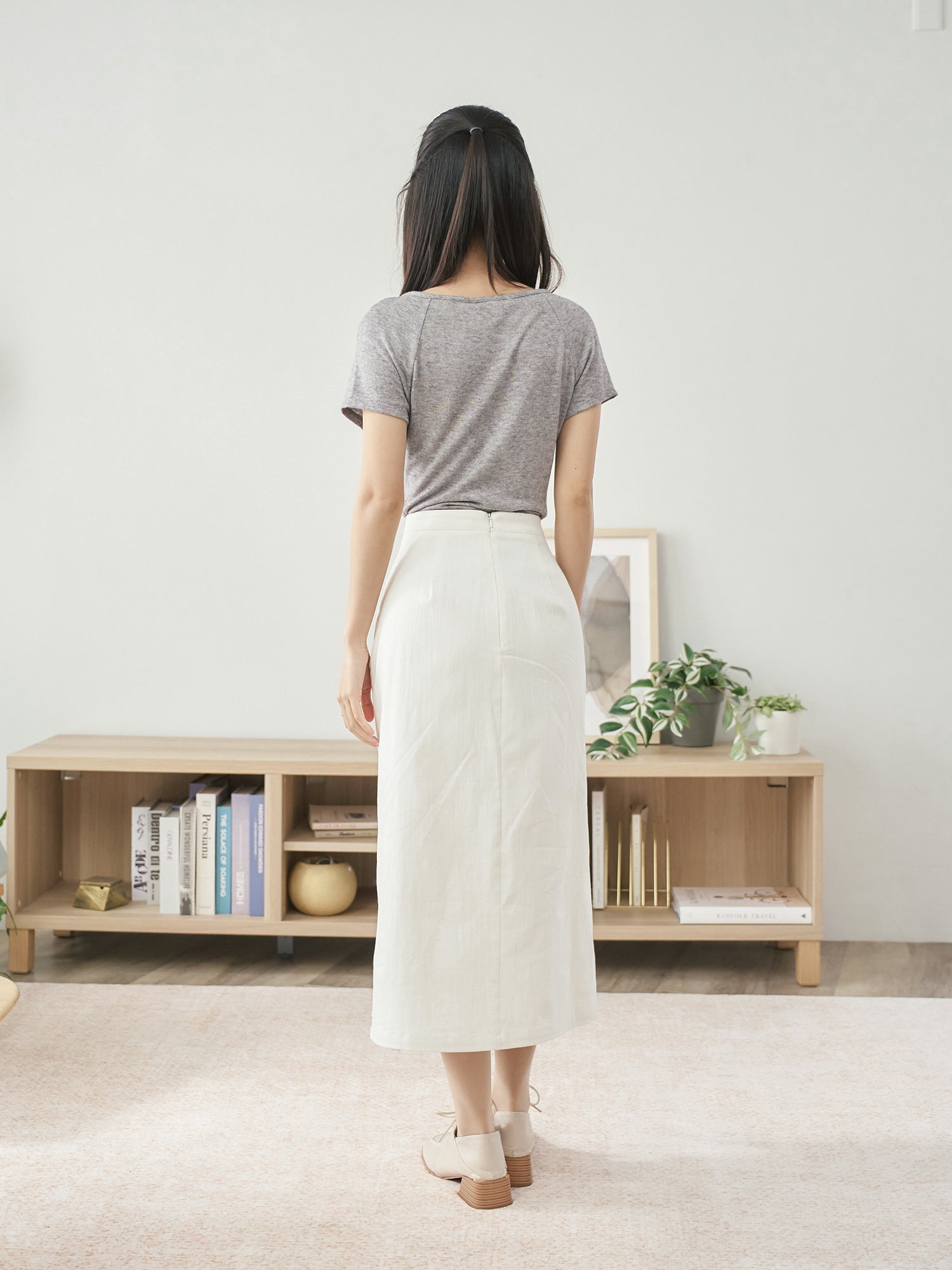 高腰前開衩半身裙