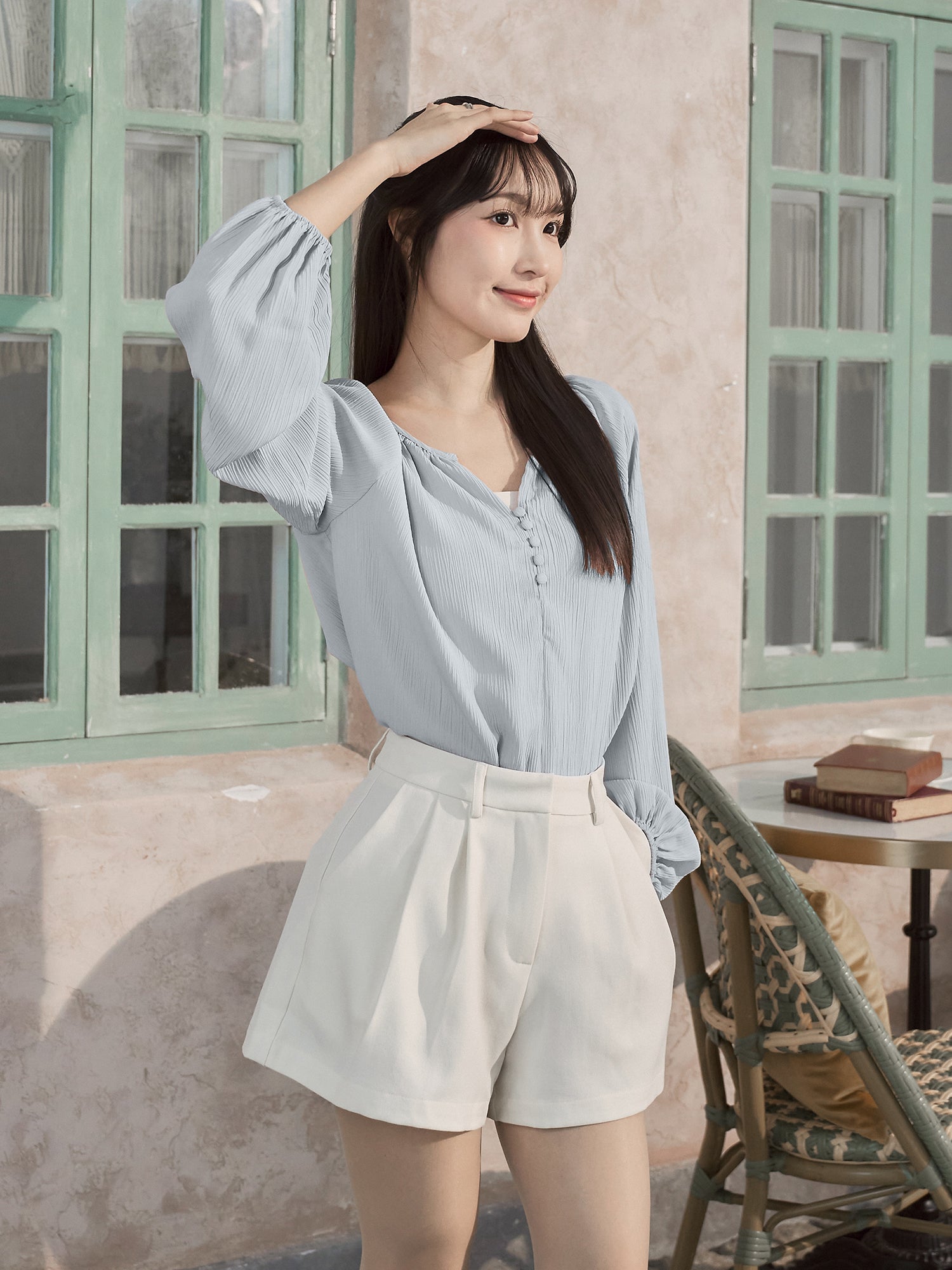 優雅縮褶飄逸上衣