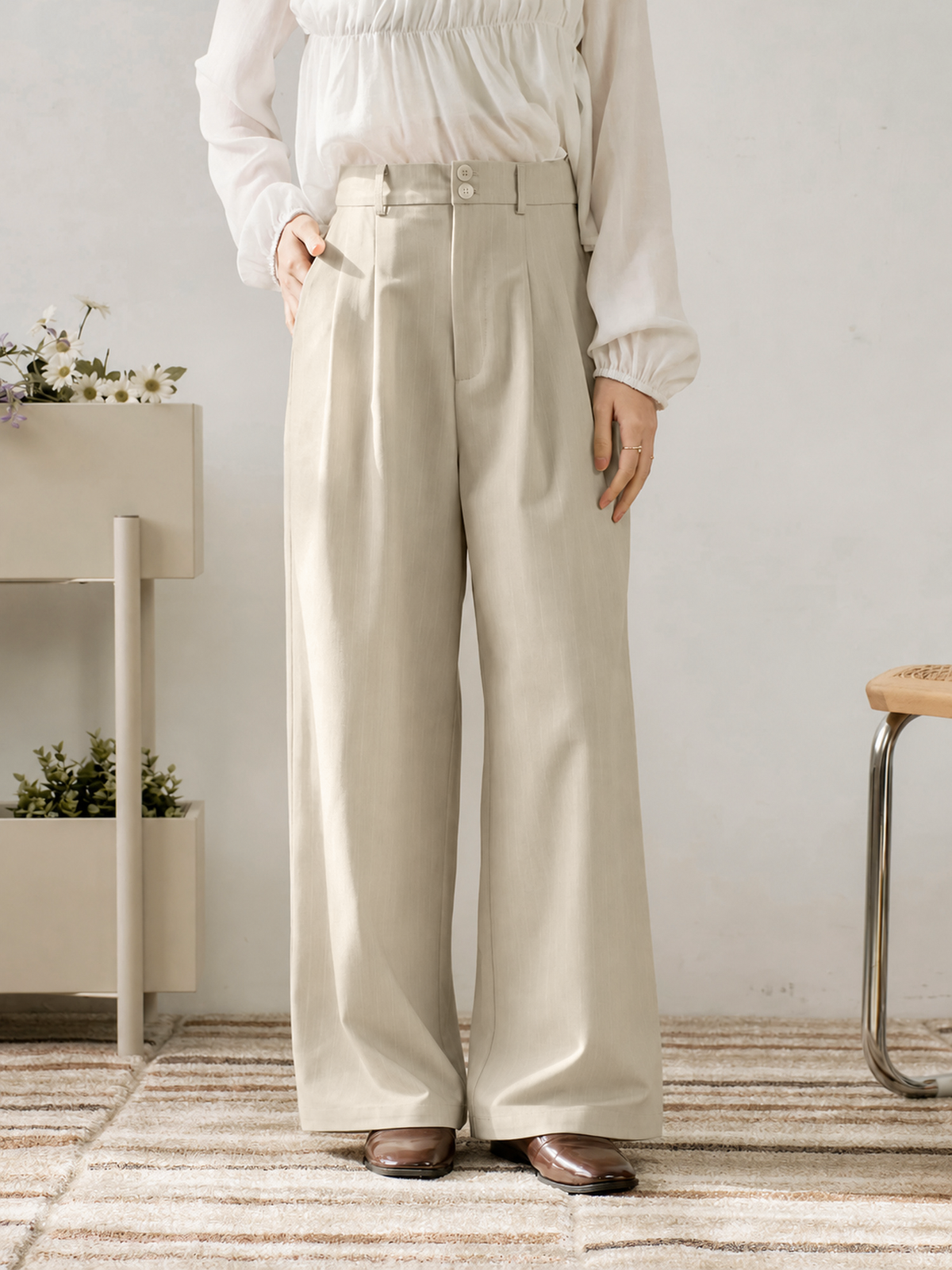 Dual Button Striped Wide-Leg Pants (With Elastic Waist)