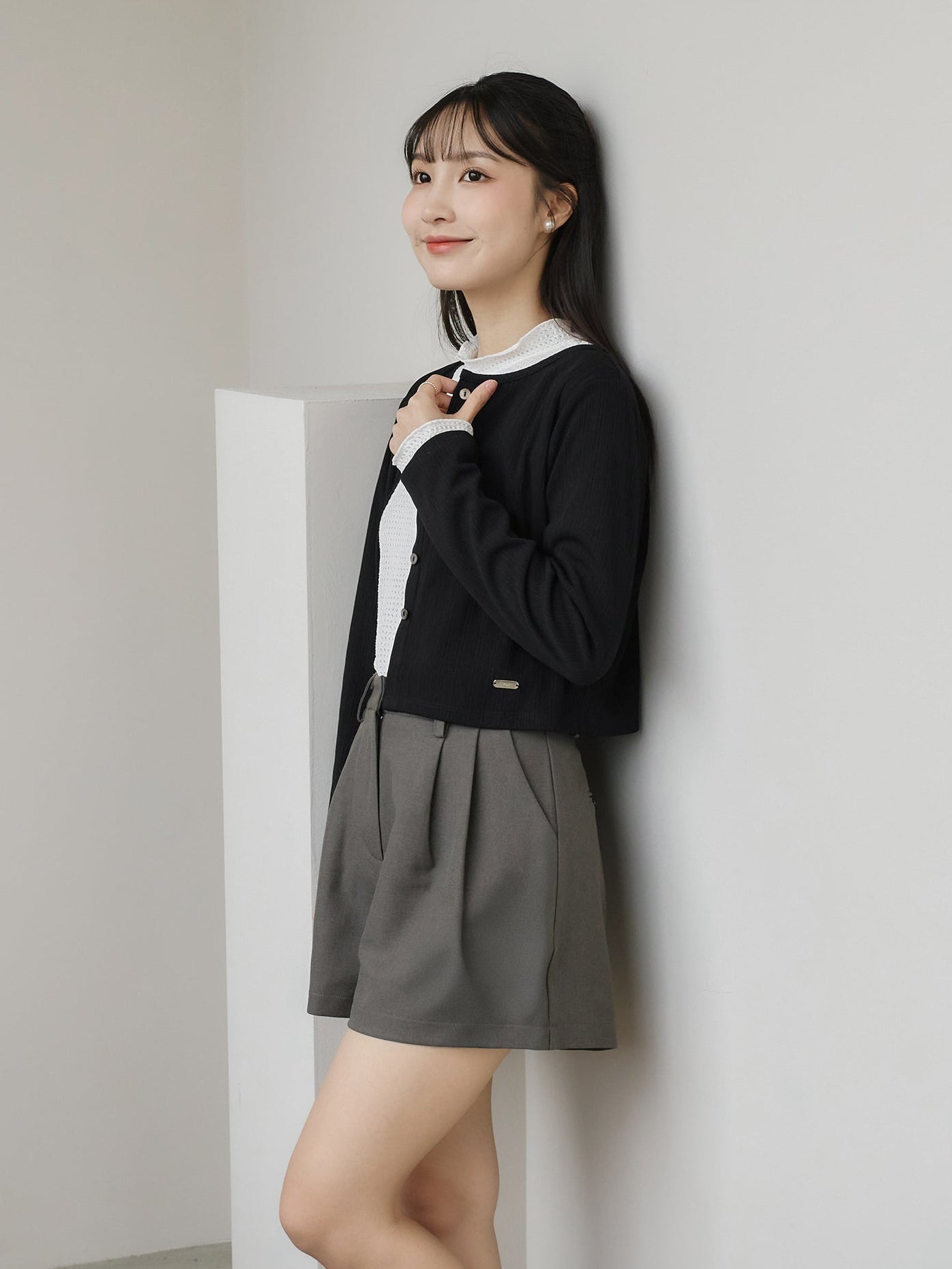 微短身坑紋小外套