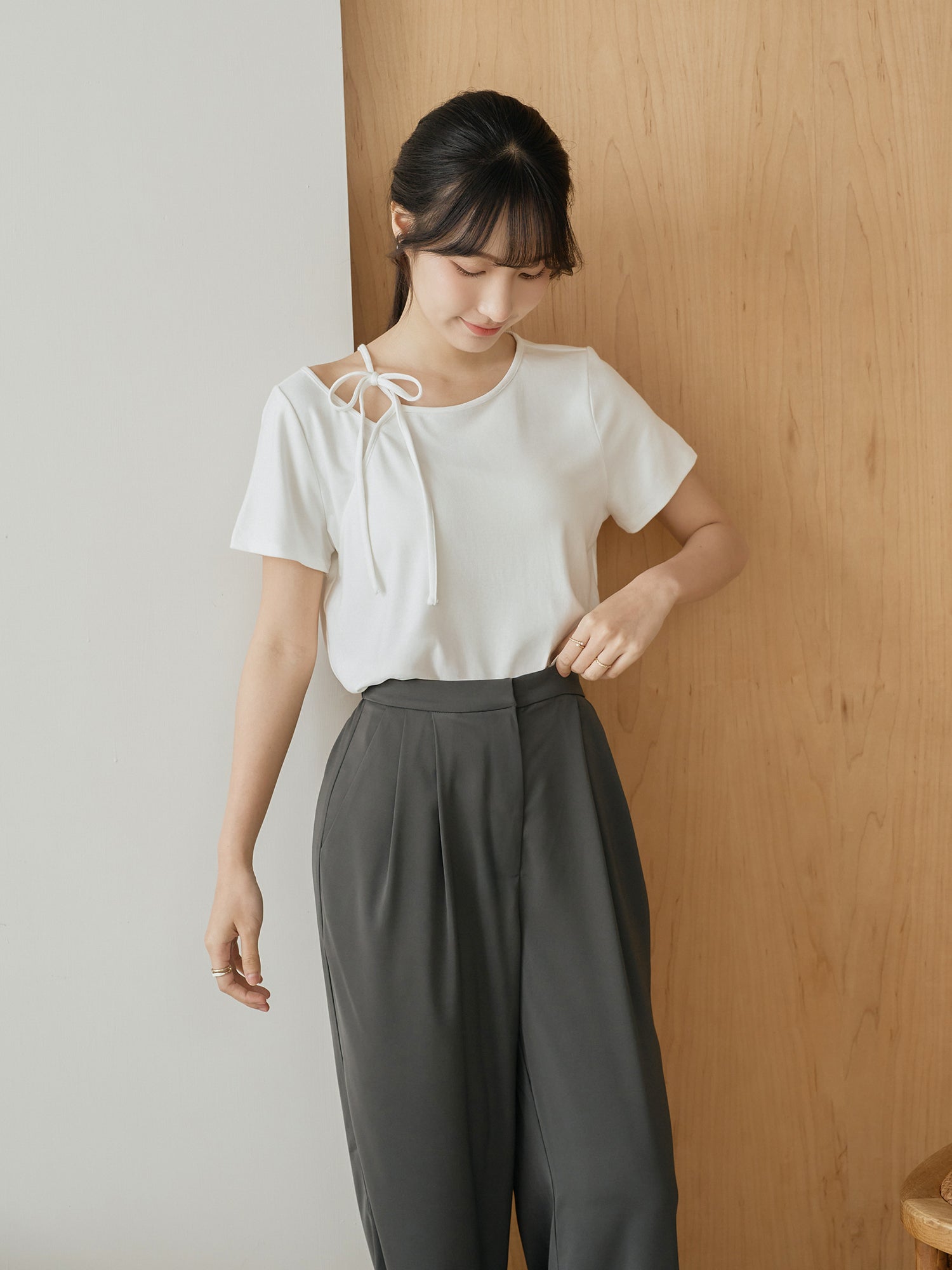 Tie Neck Cut Out Top