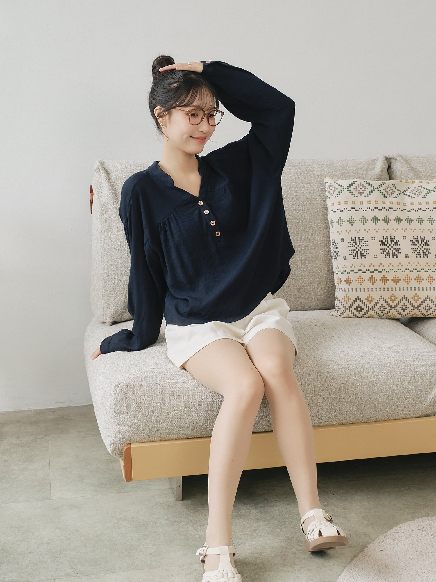 Linen Blend Buttoned Blouse