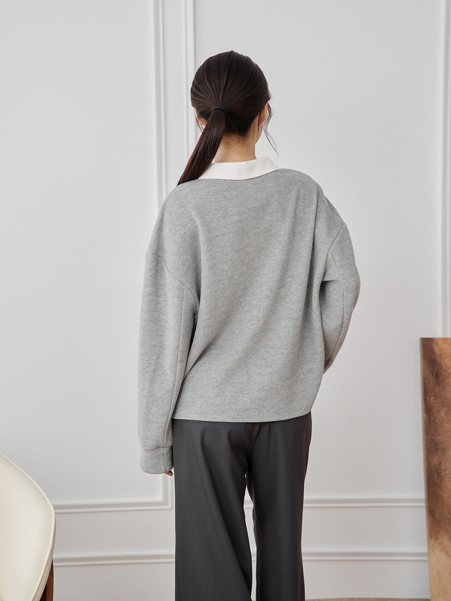 Contrast Collar Sweatshirt