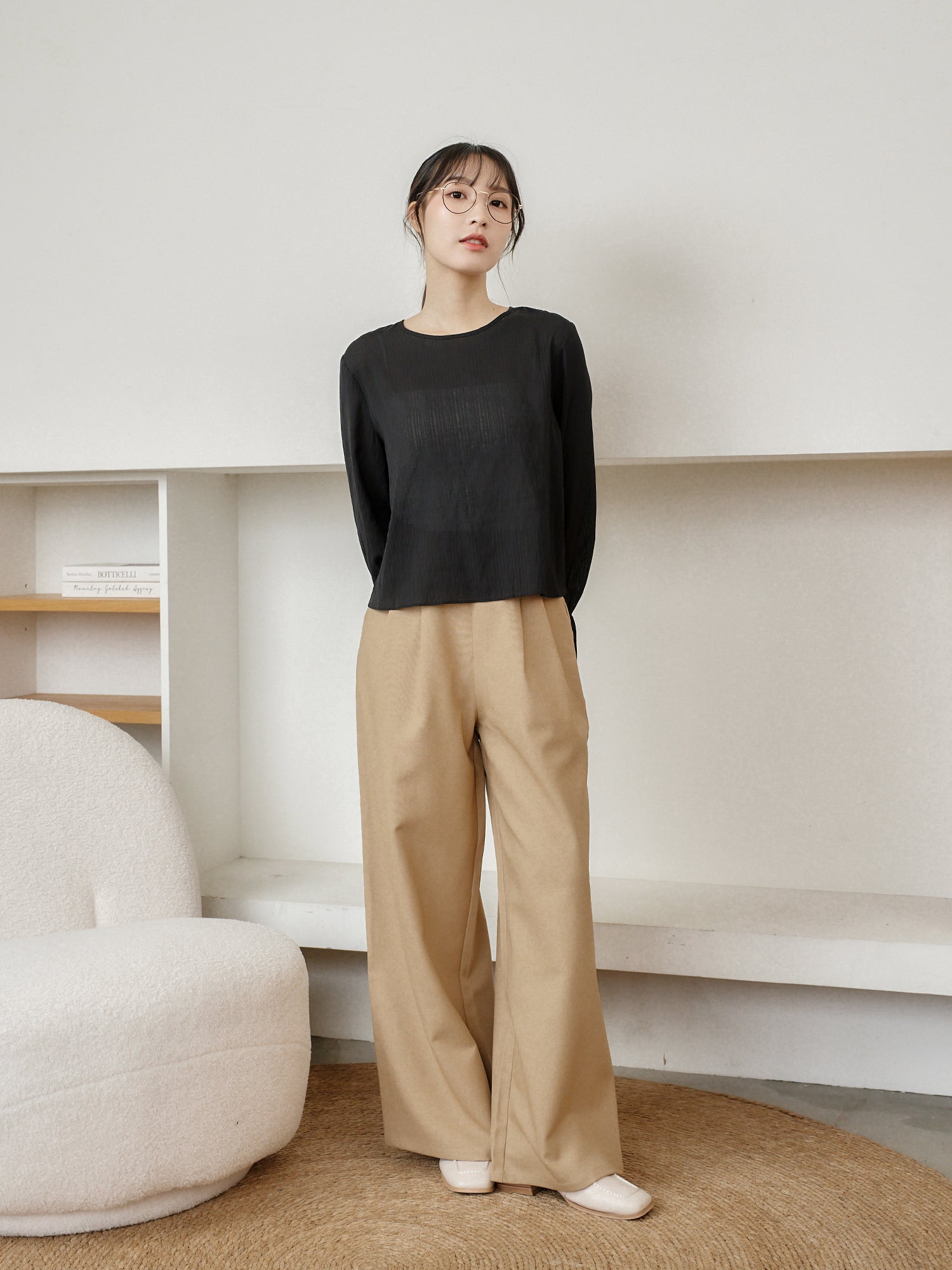 Modern Ruffle Cuff Blouse