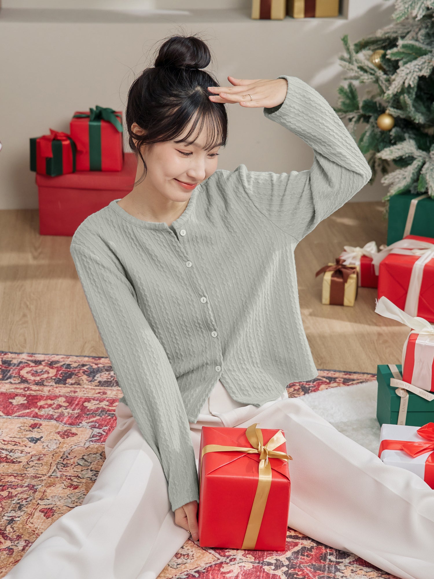 磨毛麻花針織上衣