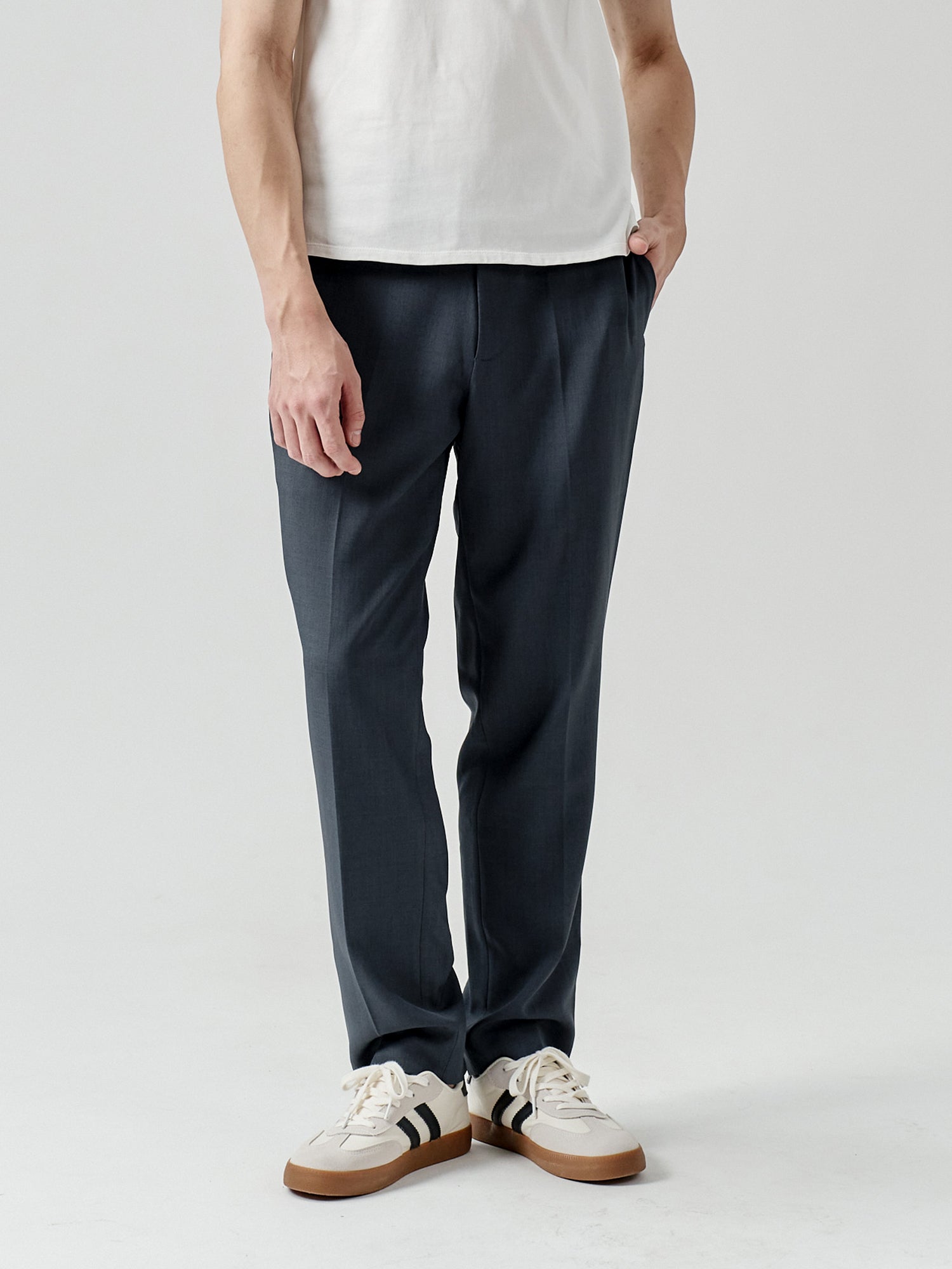 Smart Tapered Pants