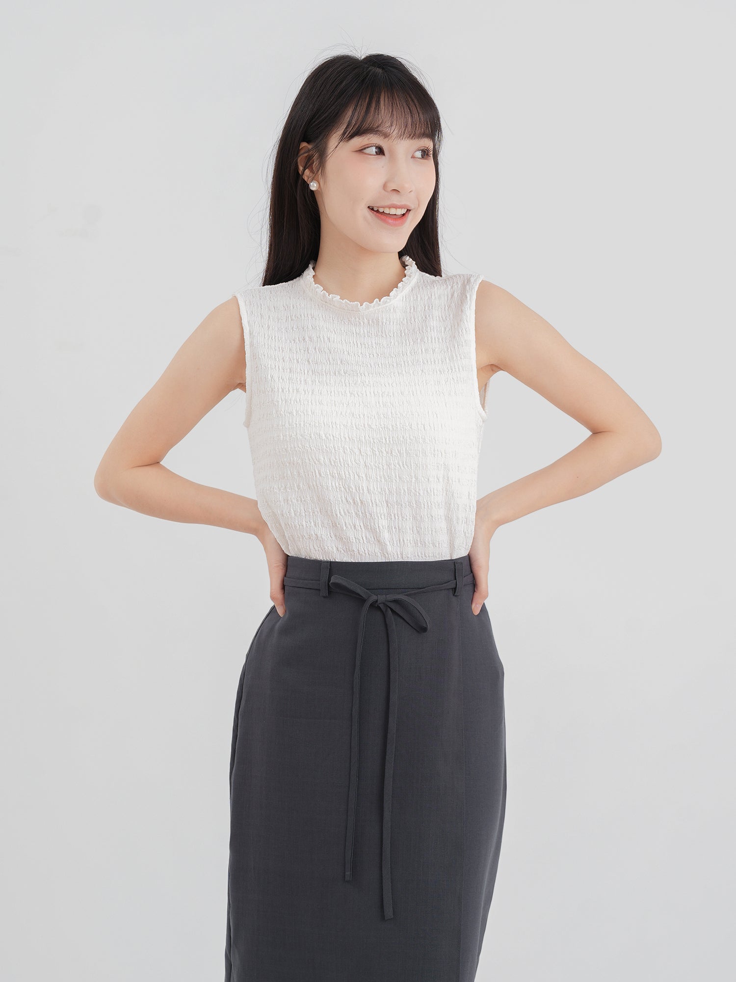Textured Ruffle Sleeveless Top