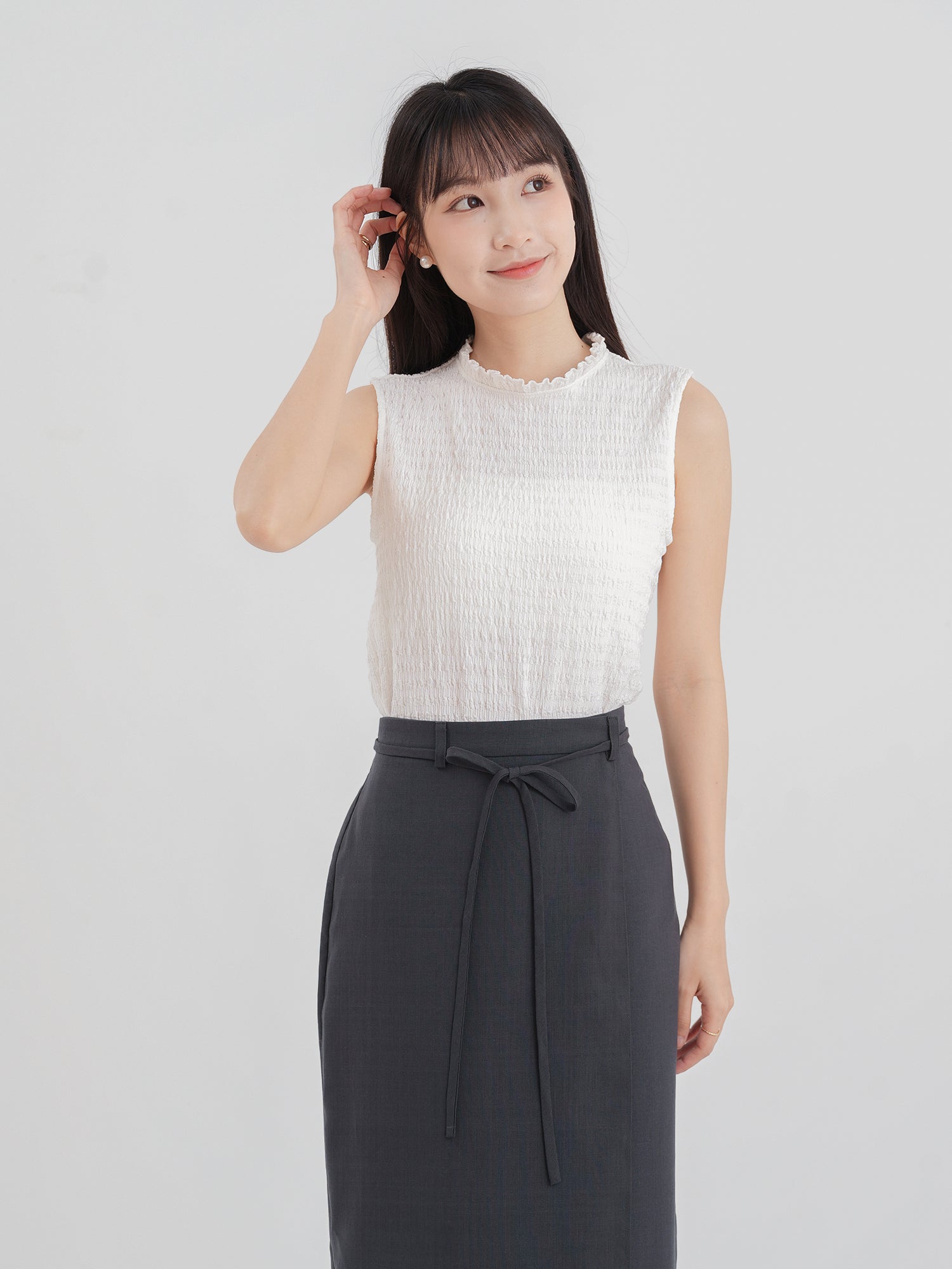 Textured Ruffle Sleeveless Top