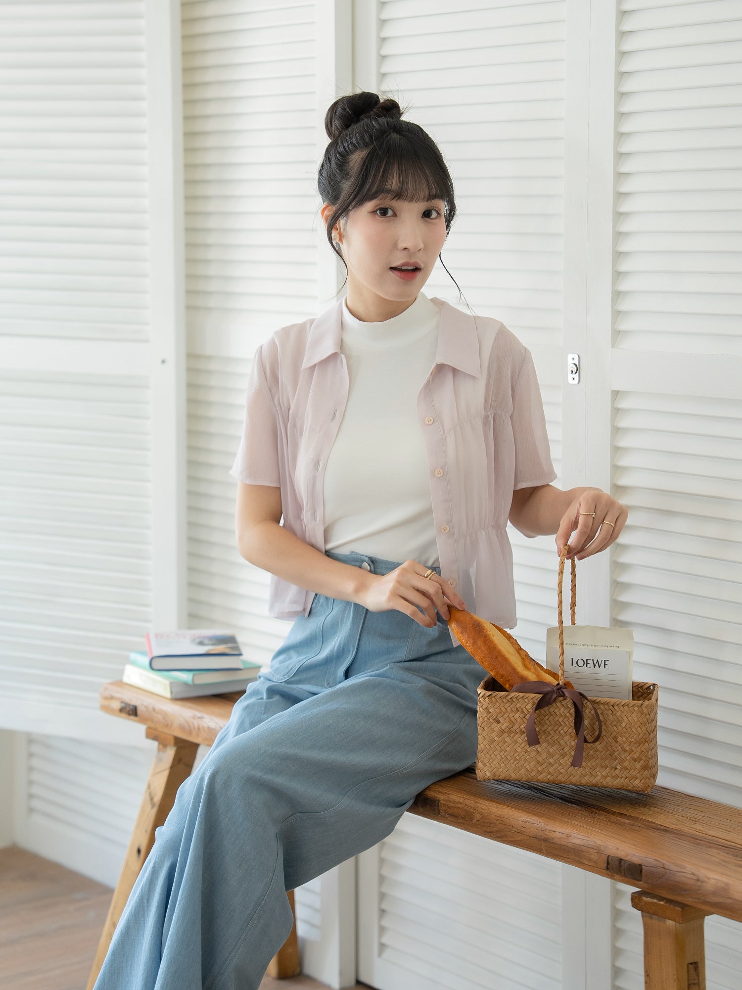 冰沙透膚排扣上衣