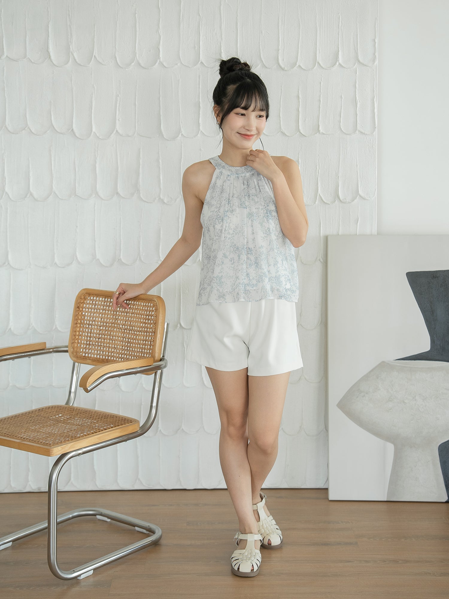 藍白印花入肩上衣