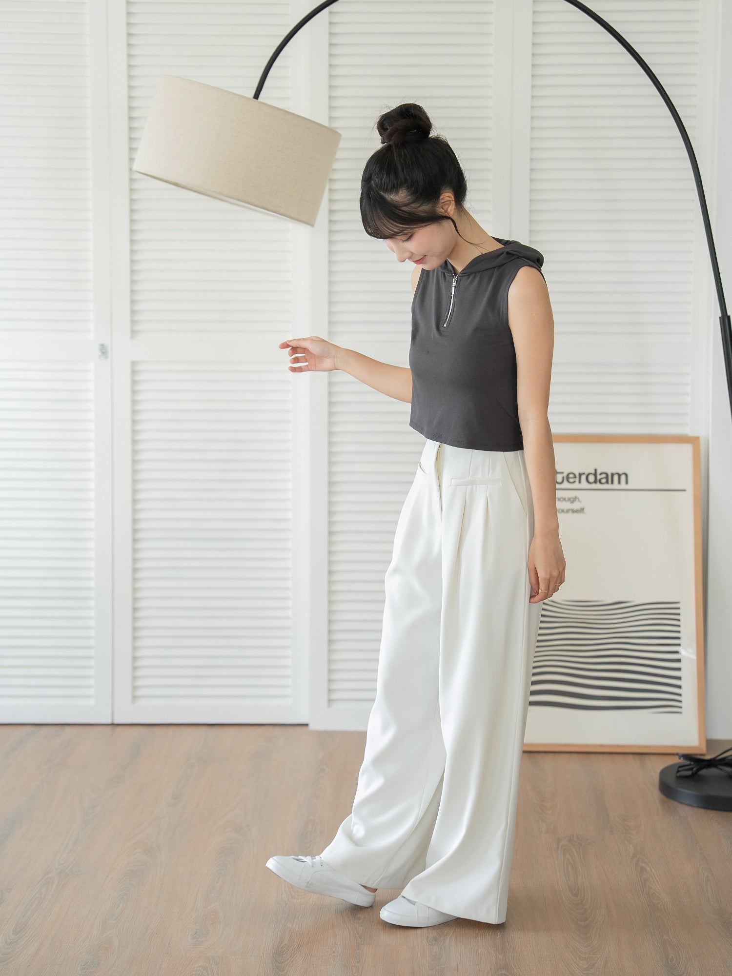 Hooded Sleeveless Top