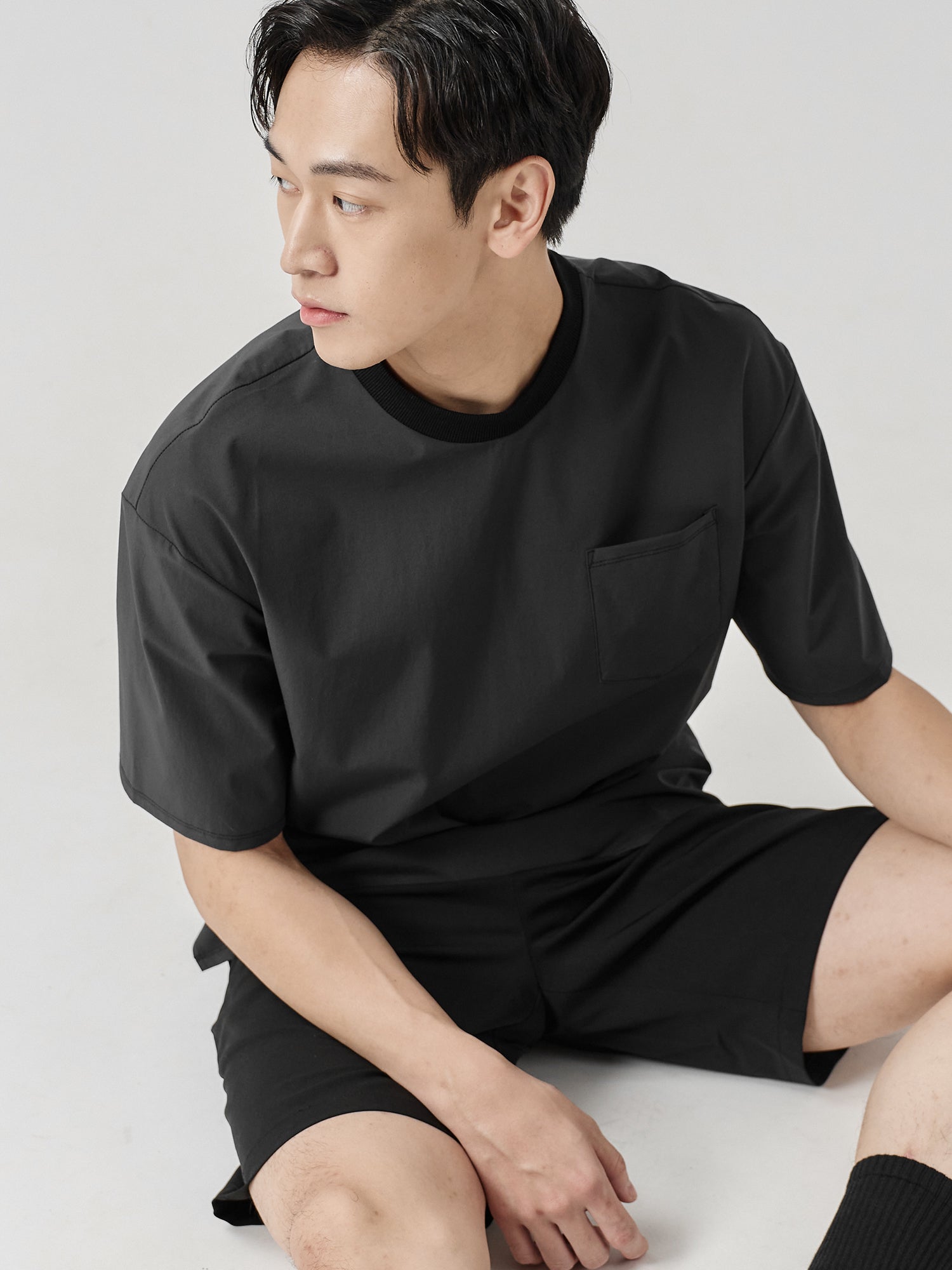Cooling Pocketed Split-Hem Tee