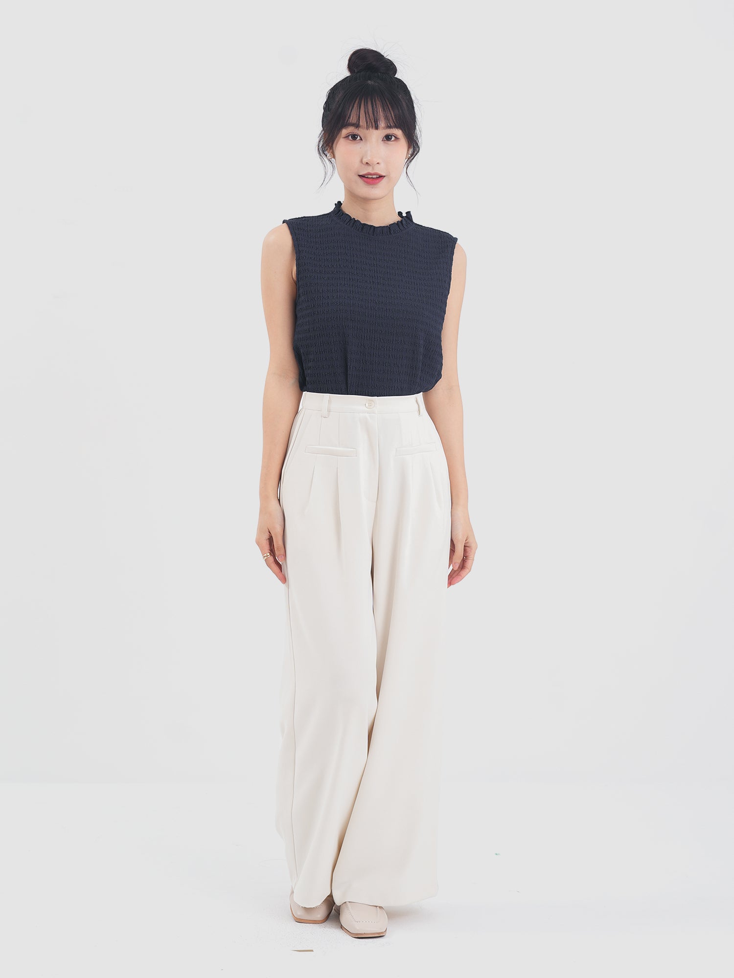 Textured Ruffle Sleeveless Top