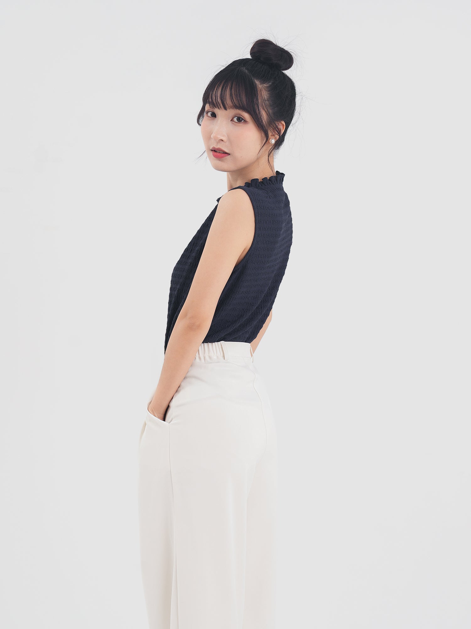 Textured Ruffle Sleeveless Top