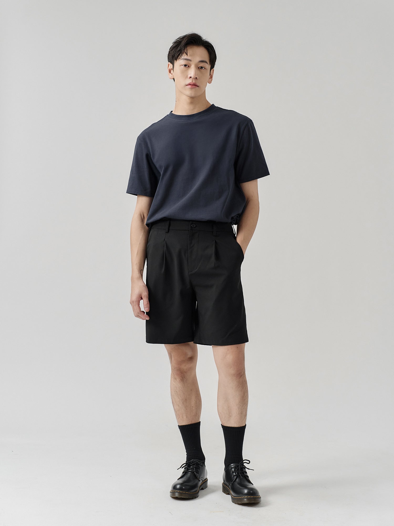 Bermuda Pleated Shorts