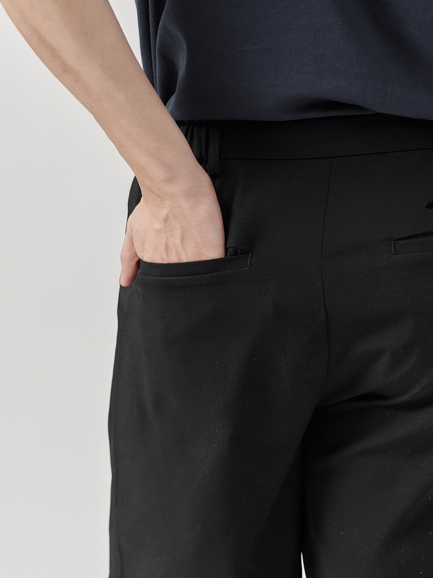 Bermuda Pleated Shorts