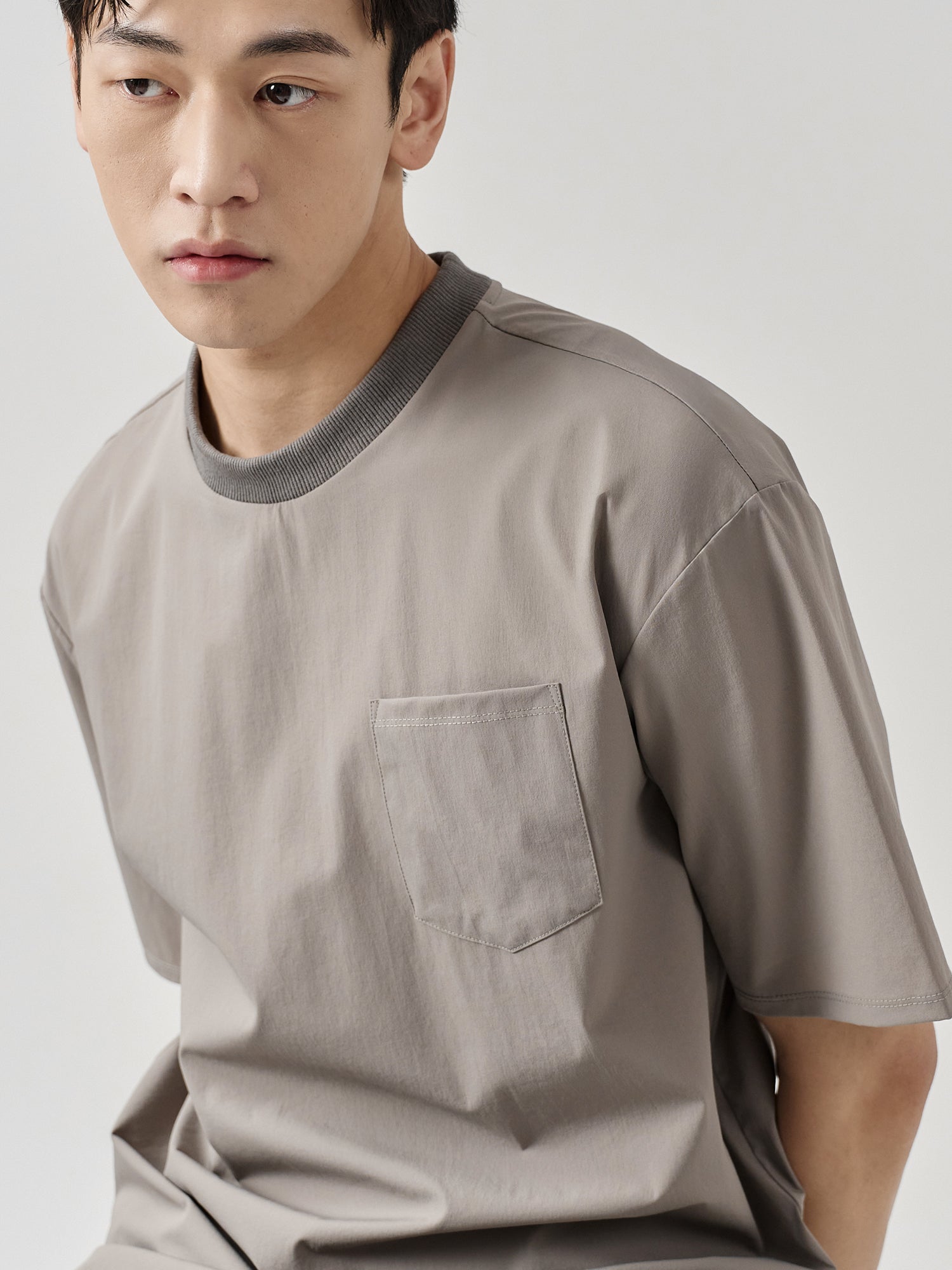 Cooling Pocketed Split-Hem Tee