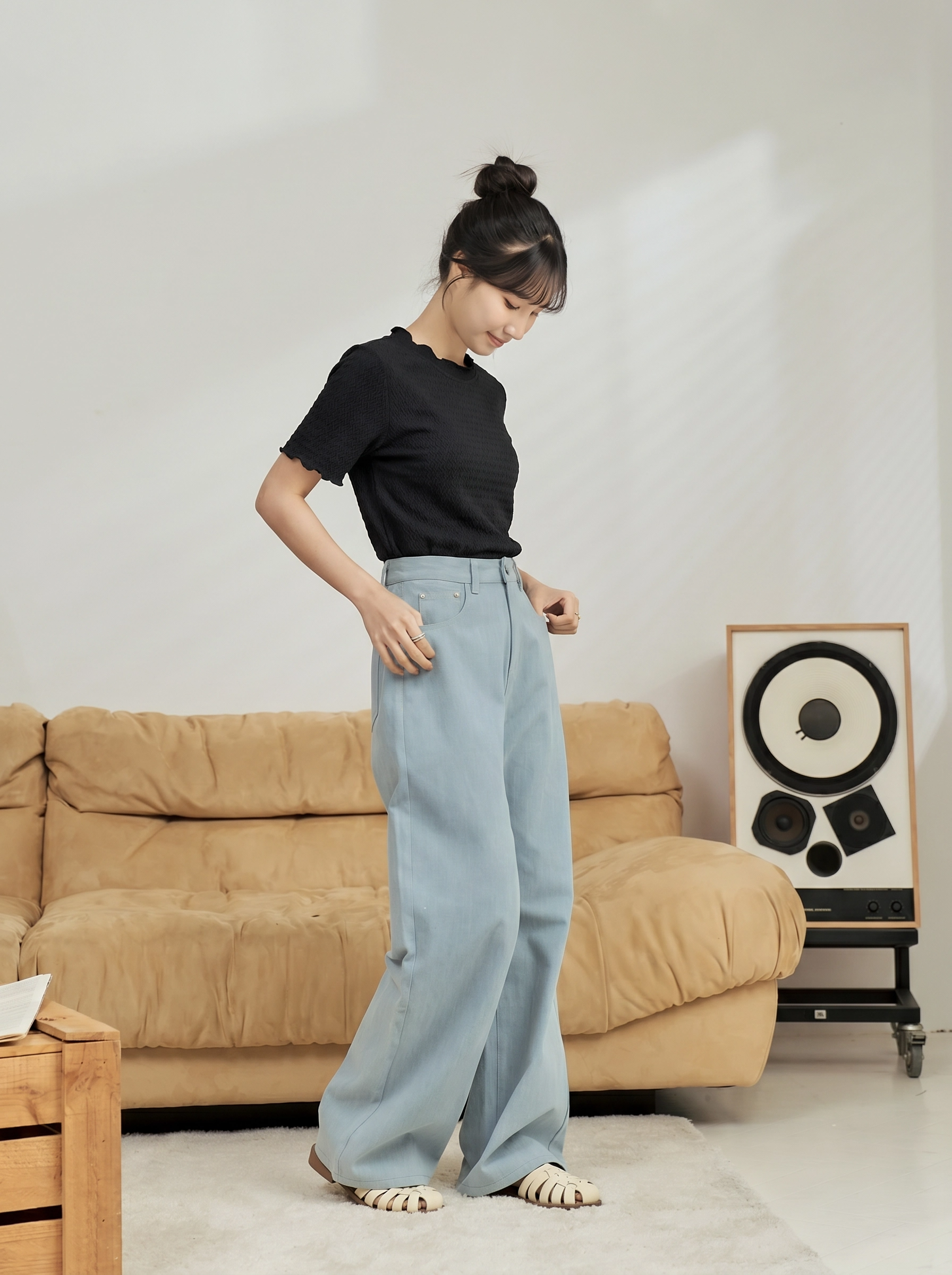 Textured Lettuce Hem Top