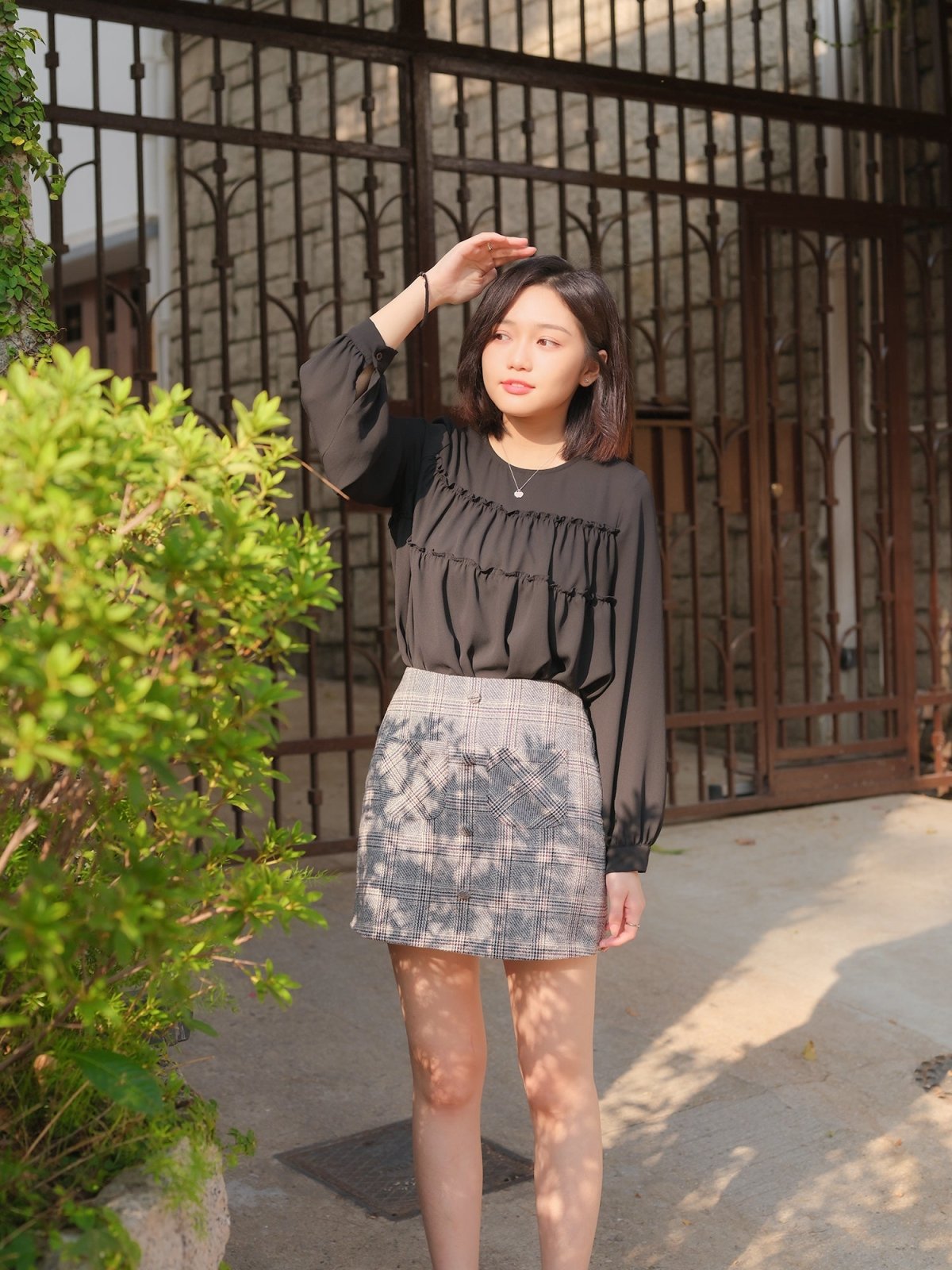 Ruffled Hem Blouse BLACK (DD) 黑色雪紡荷葉邊傘襬上衣 - DZAGE