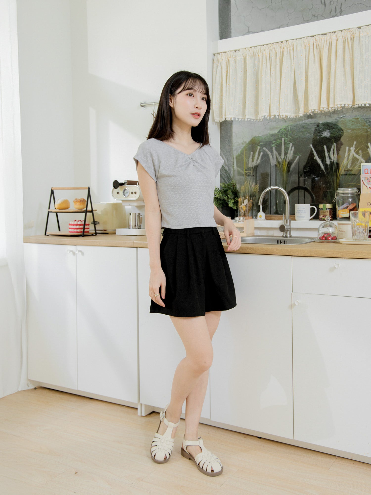 Gather Front Cap Sleeve Top