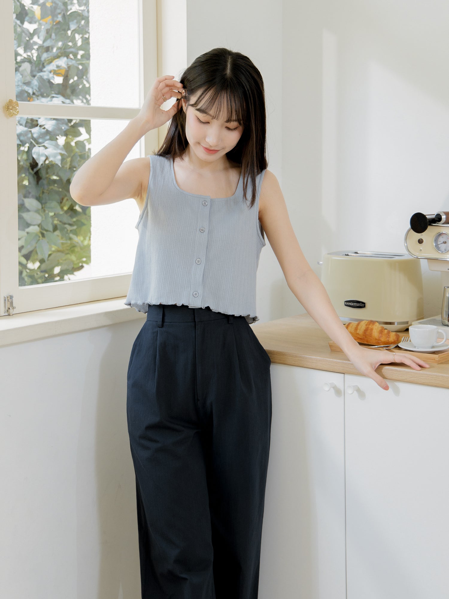 Buttoned Sleeveless Top