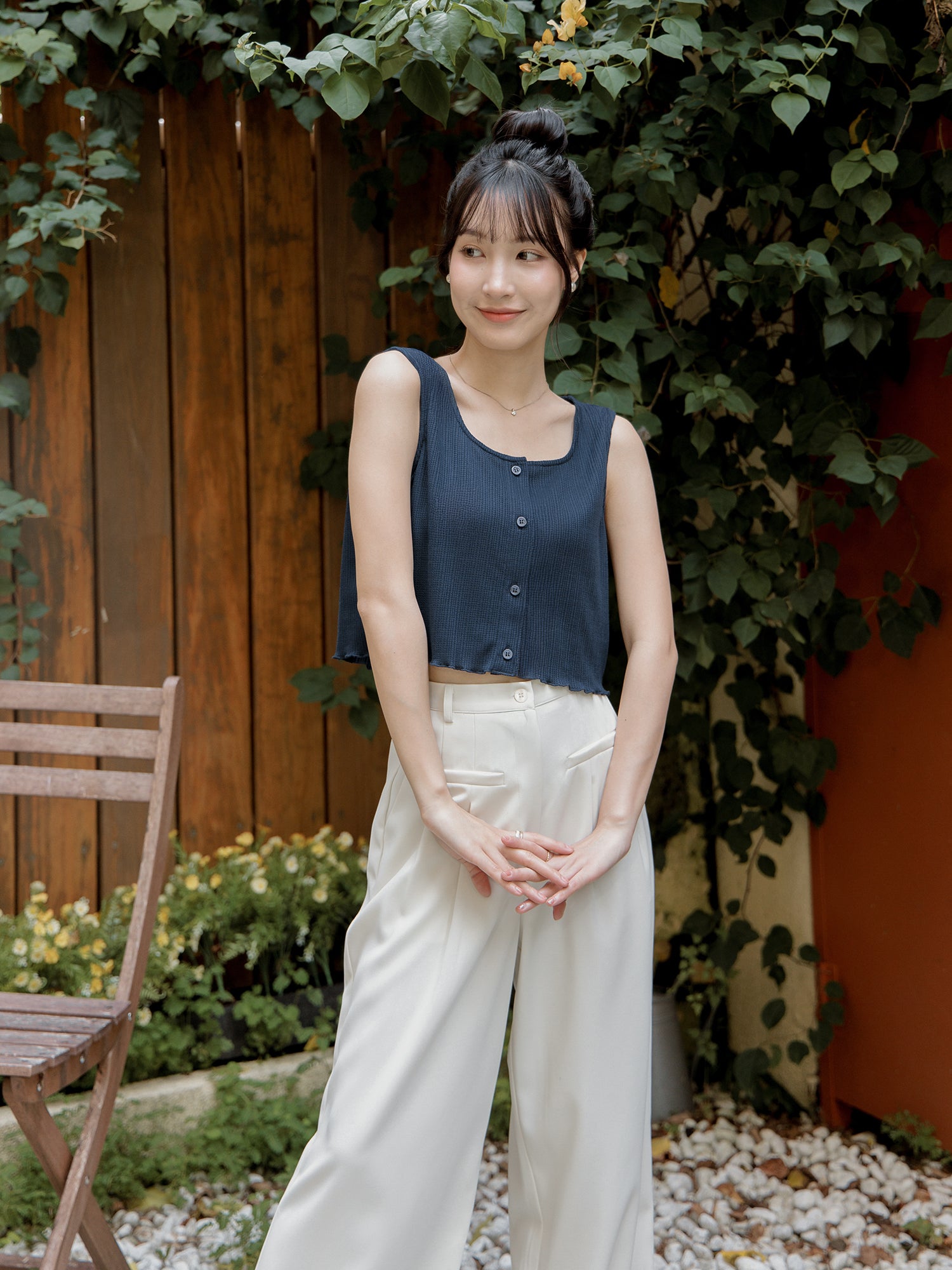 Buttoned Sleeveless Top
