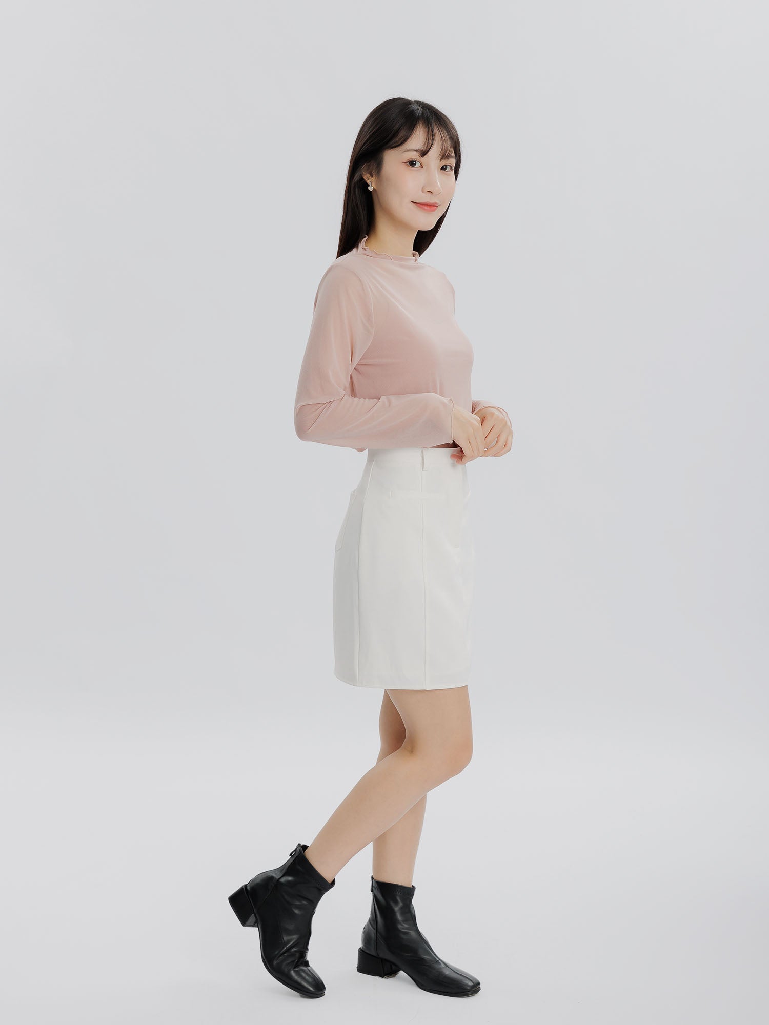 Priscilla 透膚木耳邊長袖上衣