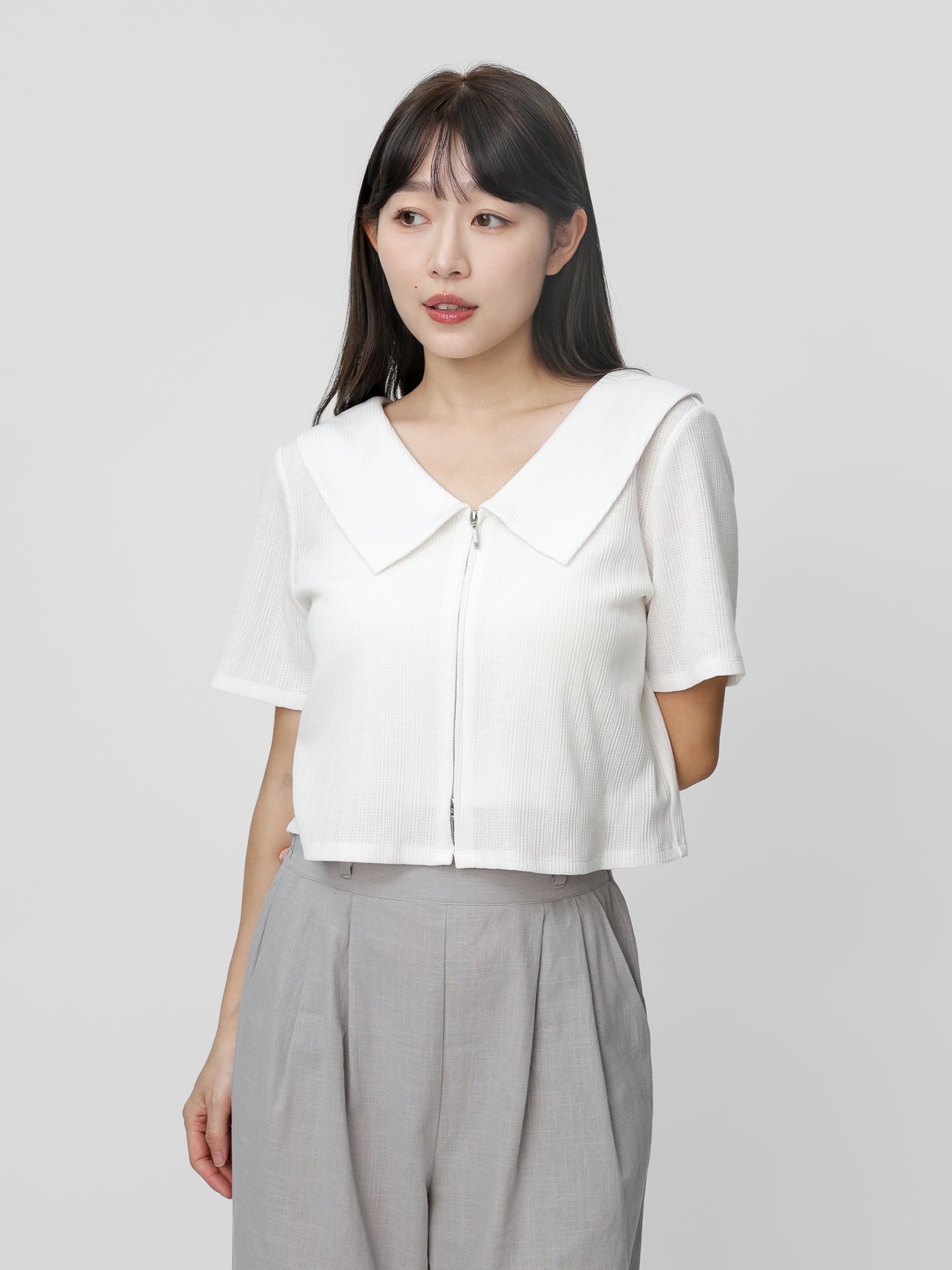 Noele Collared Zip Up Top