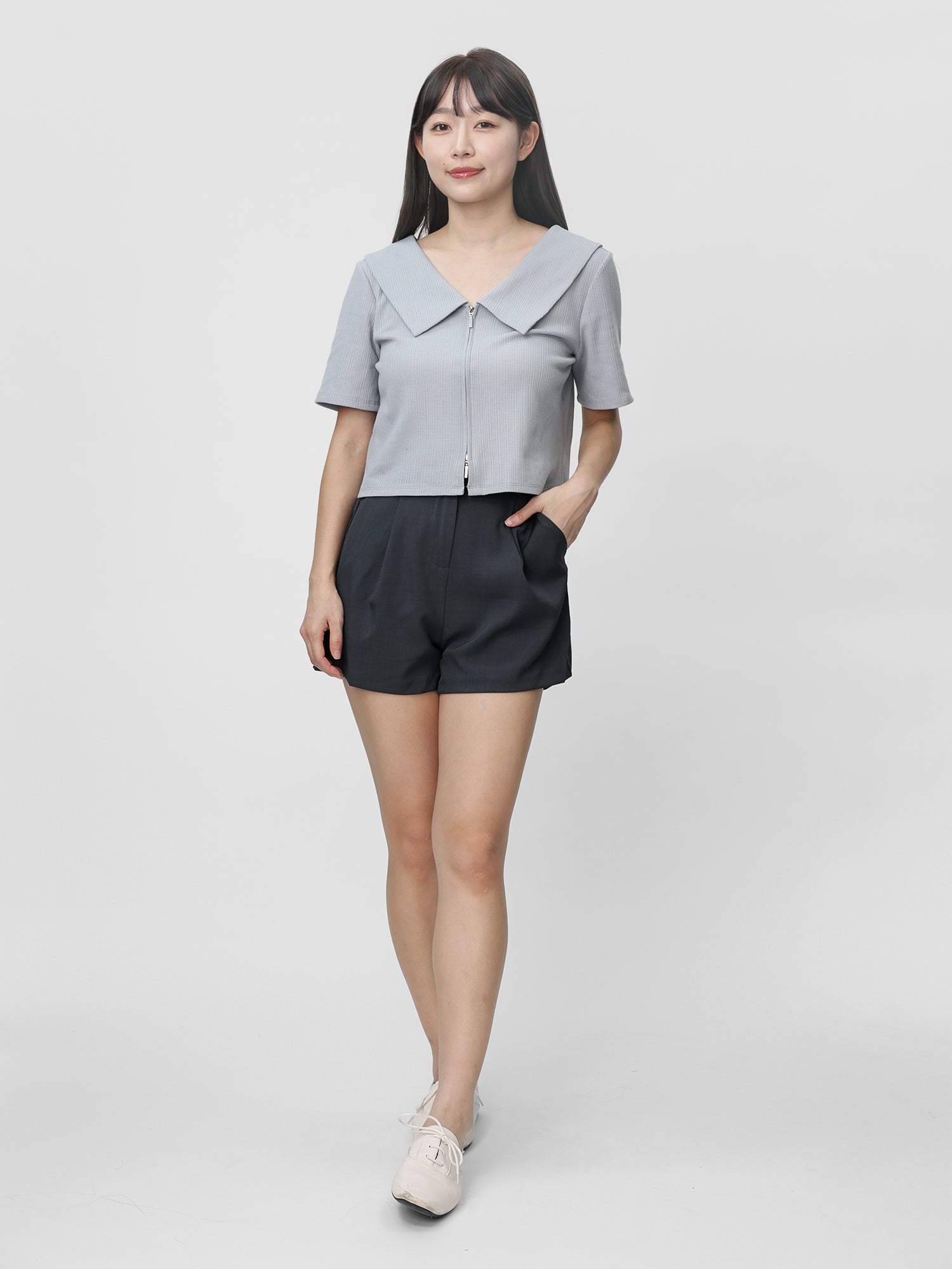 Noele Collared Zip Up Top