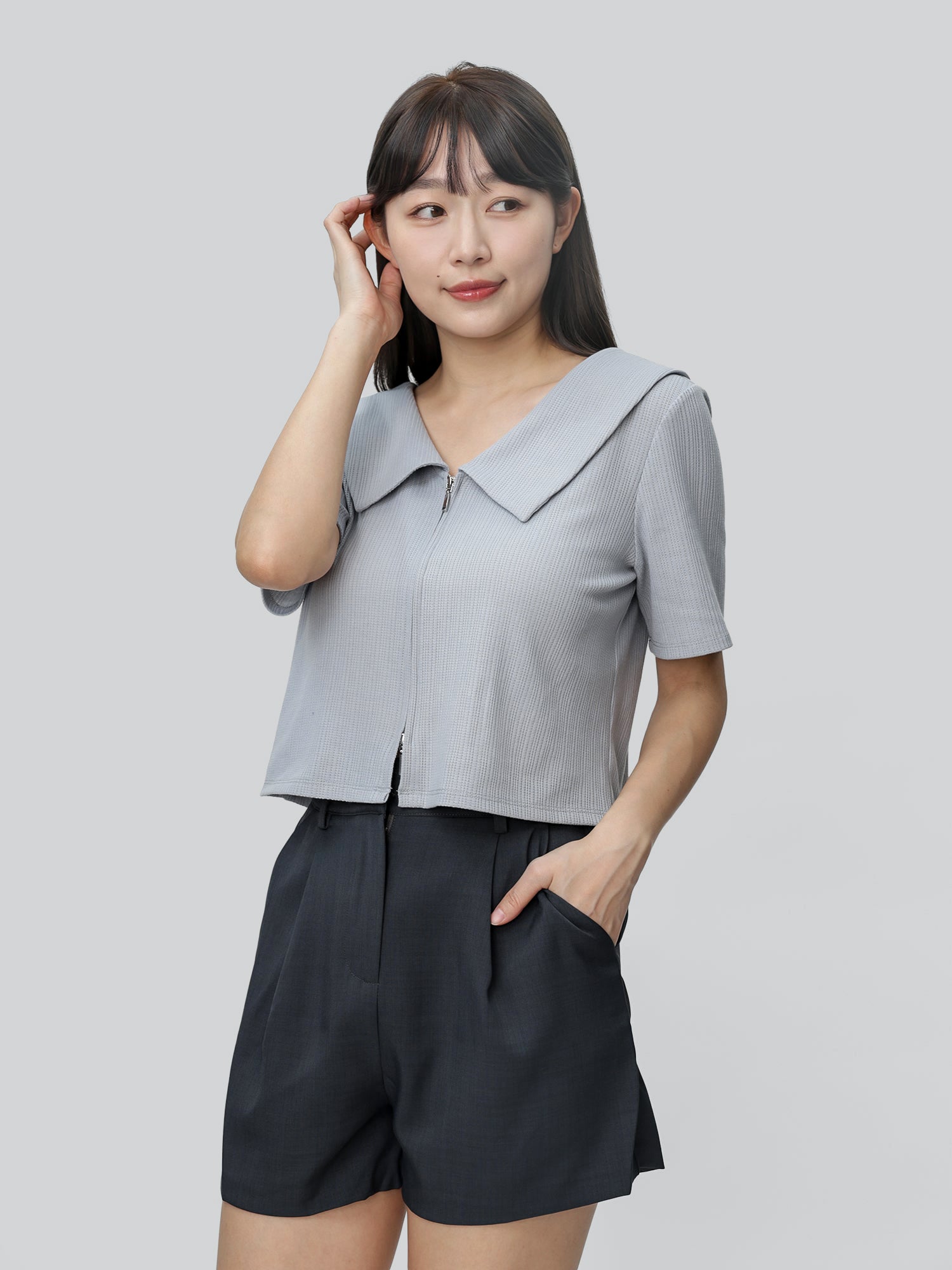 Noele Collared Zip Up Top