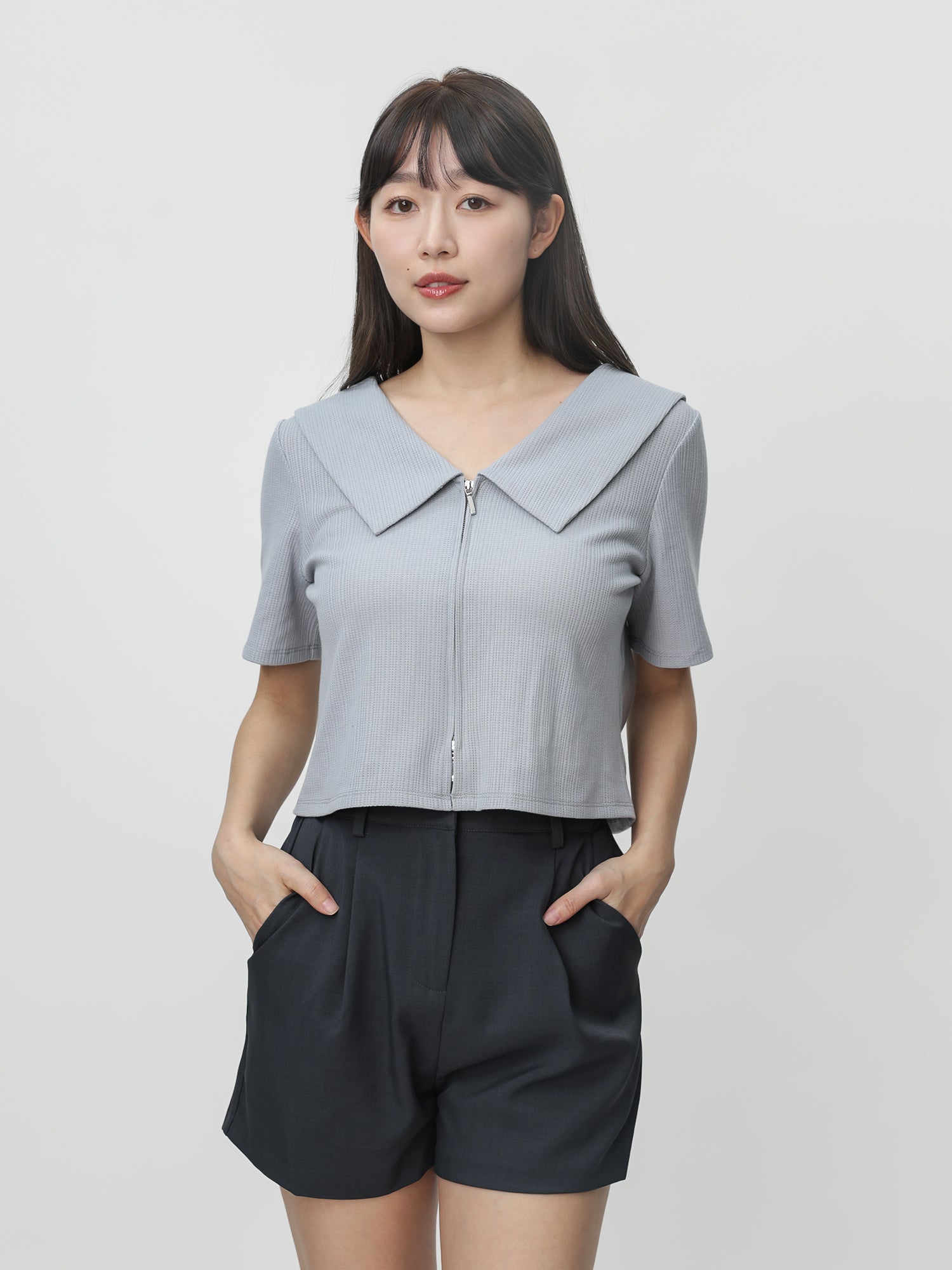 Noele Collared Zip Up Top