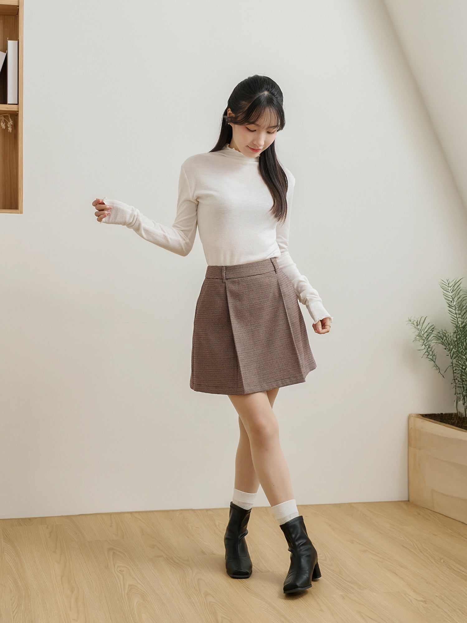 Houndstooth Mini Skirt