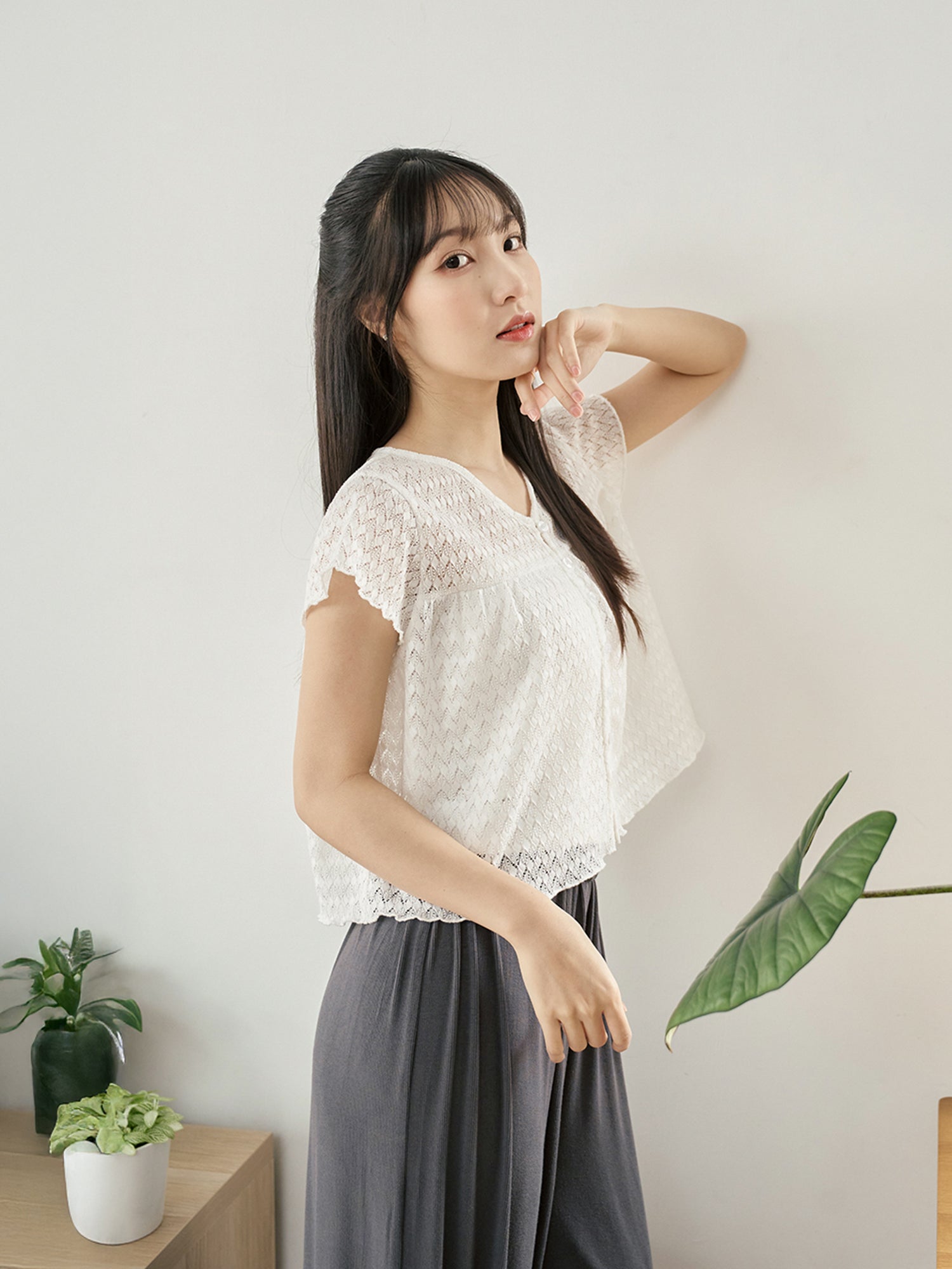 Mesh Flutter Sleeve Top